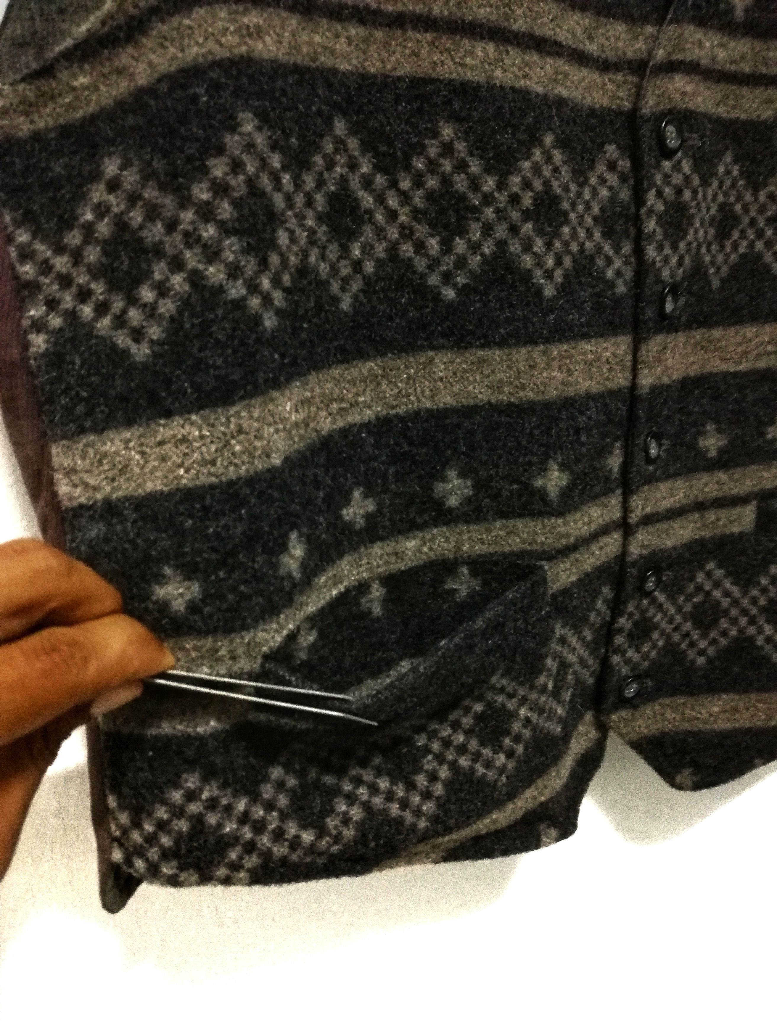 Emporio Armani × Vintage 🔥EMPORIO ARMANI Geometry Wool Button Up Vest Made In Italy Size US L / EU 52-54 / 3 - 3 Thumbnail