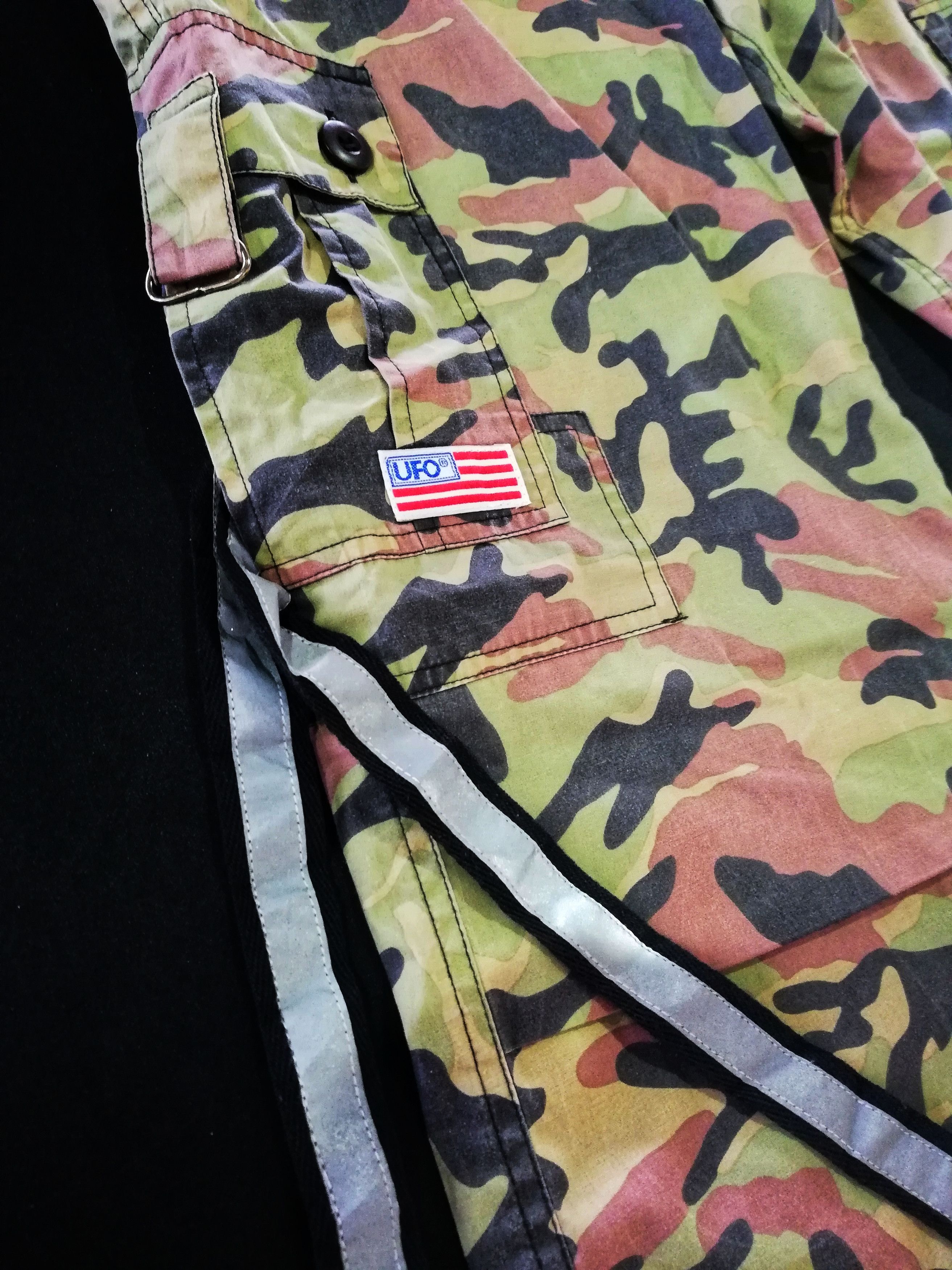 Japanese Brand 🔥UFO JOGGERS Cargo Drawstring Bondage Parachute Pants🔥 Size US 32 / EU 48 - 4 Thumbnail