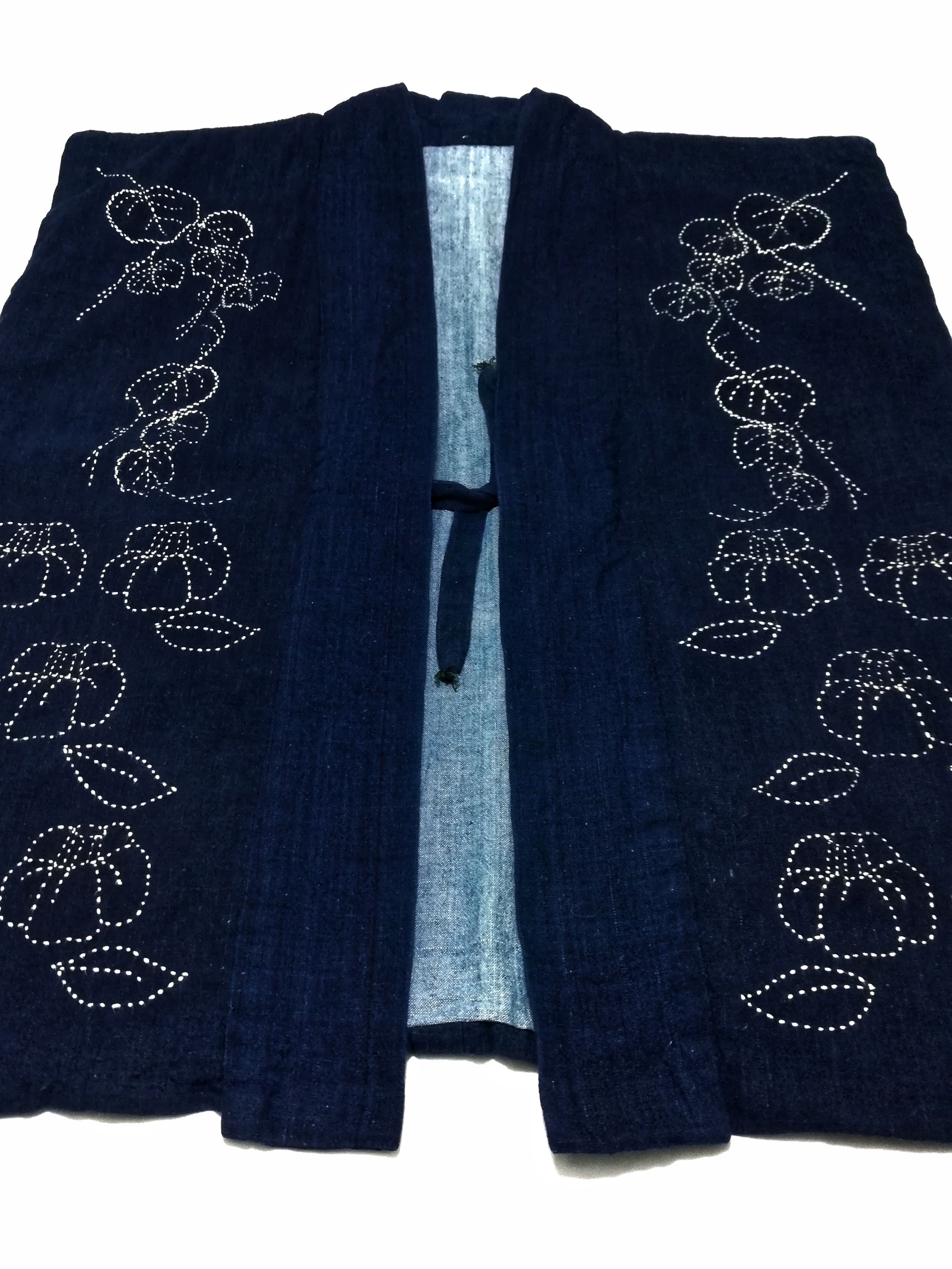 Art Comes First × Indigo × Japanese Brand 🔥Traditional Boro Sashiko Kimono Vest Flower Stitching Size US M / EU 48-50 / 2 - 2 Thumbnail