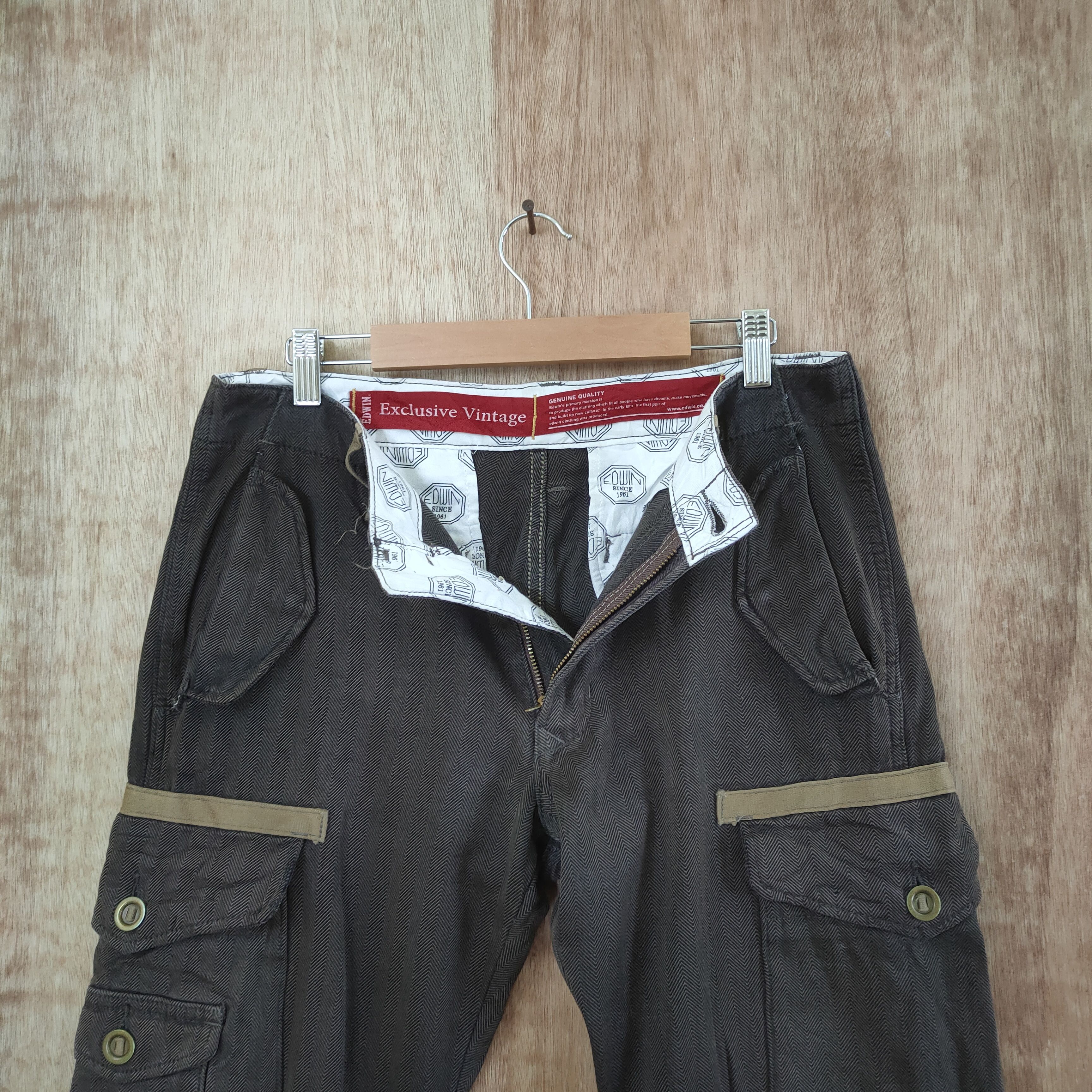 Japanese Brand × Vintage JAPANESE BRAND VINTAGE STYLE CARGO PANTS Size US 31 - 10 Thumbnail