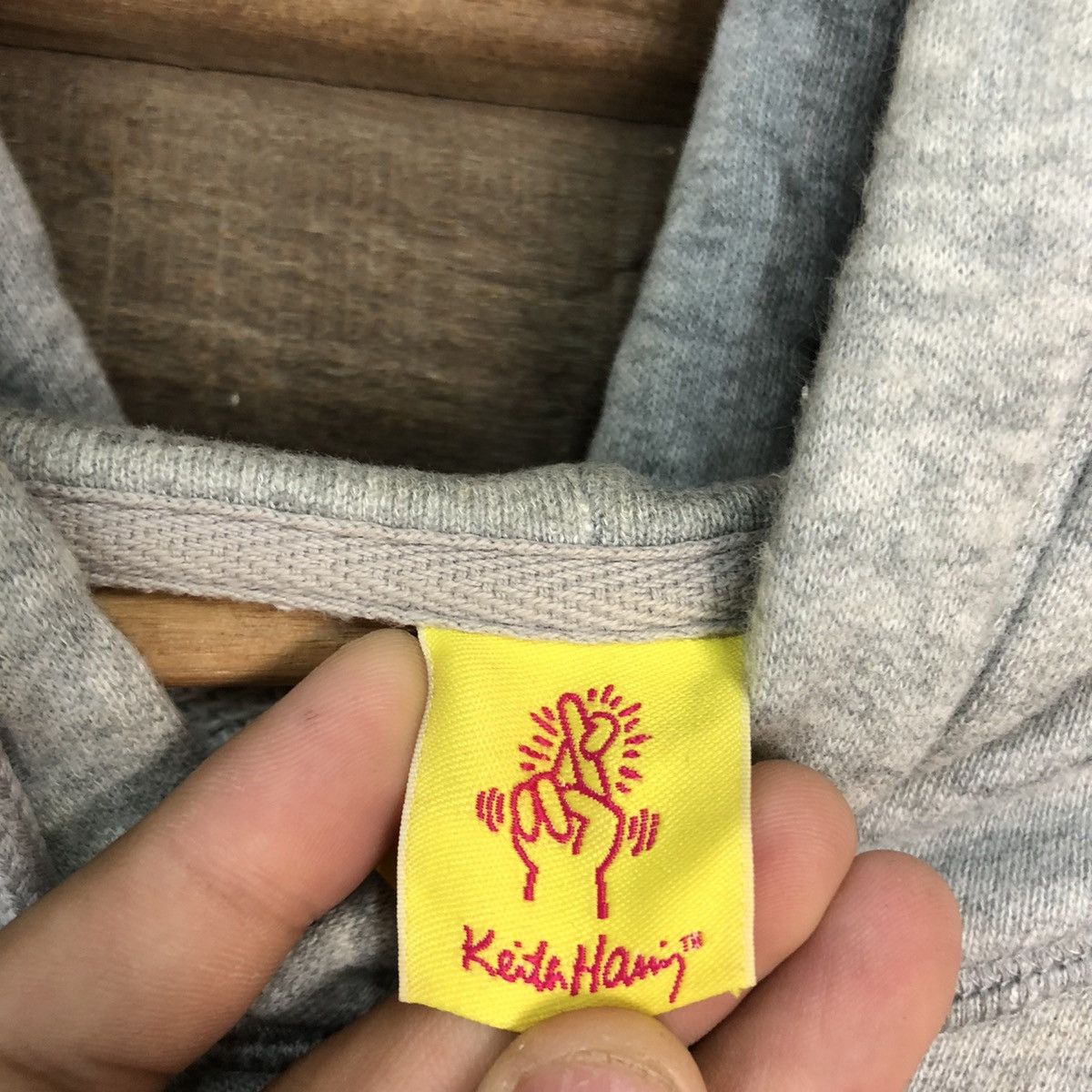 Keith Haring DL Keith Haring american flag Grey Hoodies #3258 Size US XL / EU 56 / 4 - 9 Thumbnail