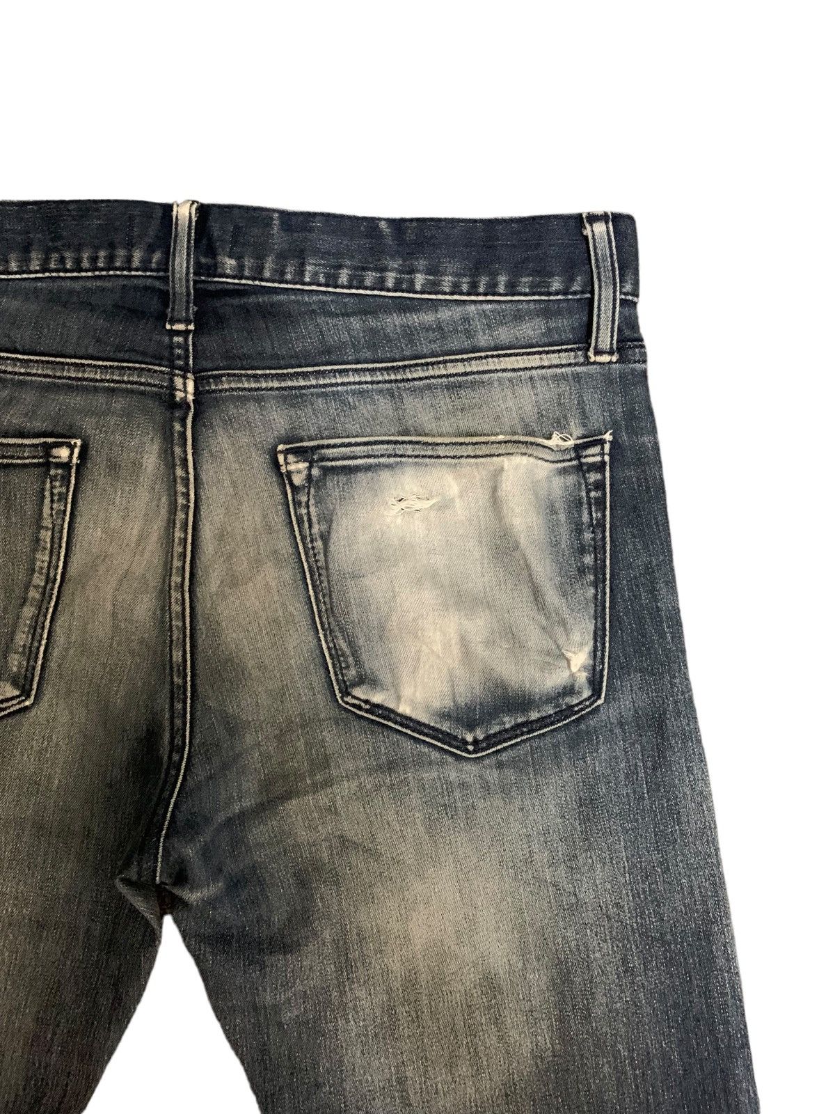 Jun Takahashi × Uniqlo Uniqlo Jun Takashi Blue Mud Wash Jeans Size US 31 - 8 Thumbnail