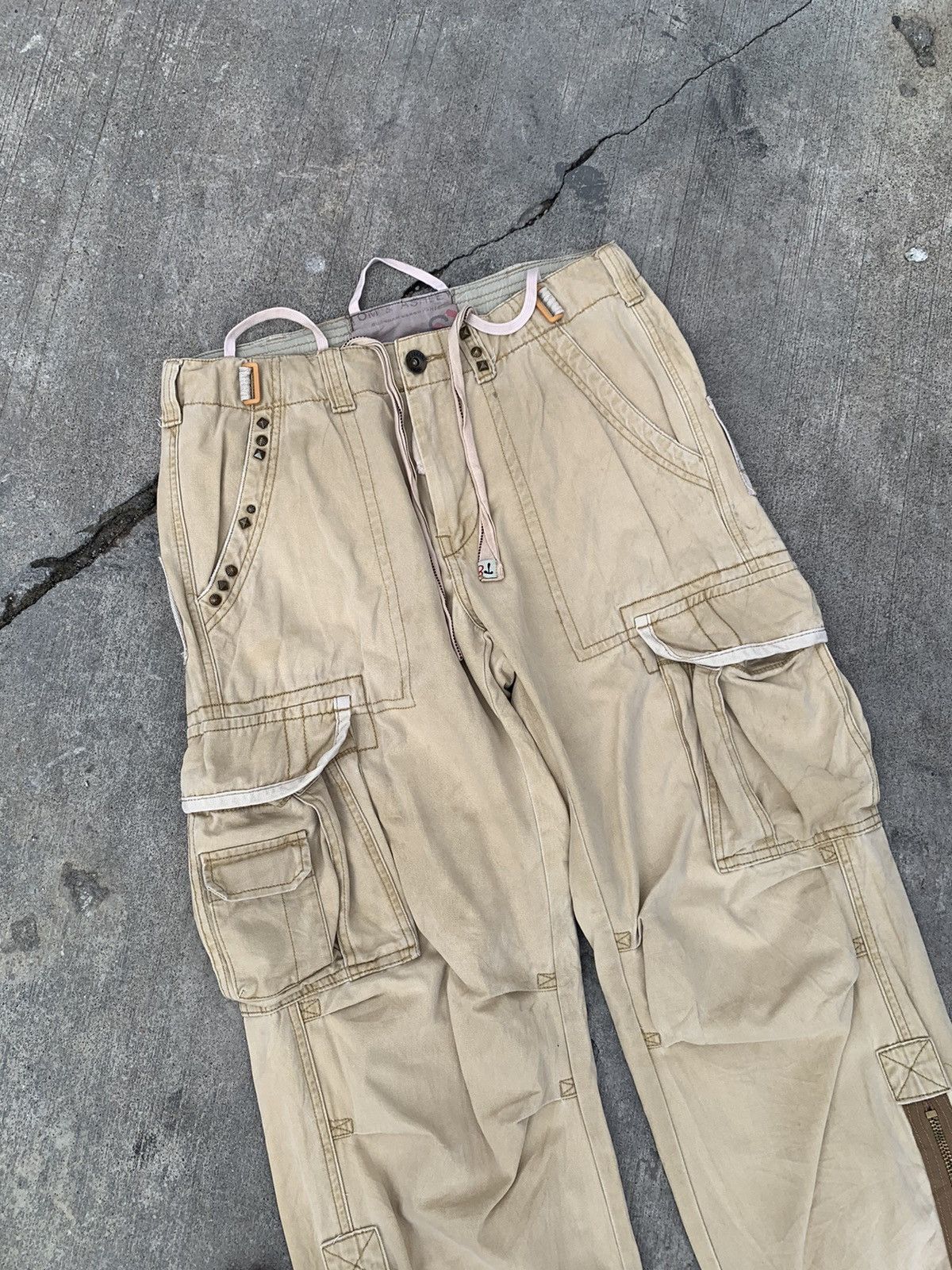 Japanese Brand Tom & ashley tactical multipocket bondage cargo zipper pants Size US 34 / EU 50 - 2 Thumbnail