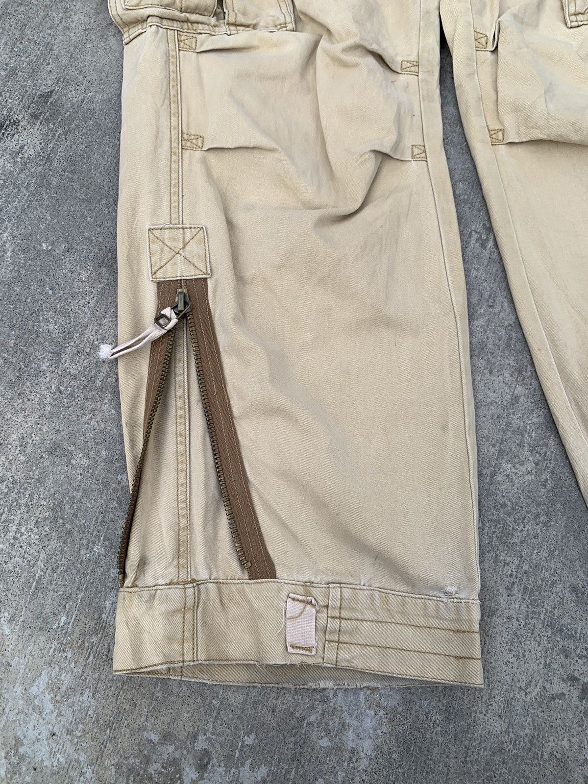 Japanese Brand Tom & ashley tactical multipocket bondage cargo zipper pants Size US 34 / EU 50 - 14 Thumbnail