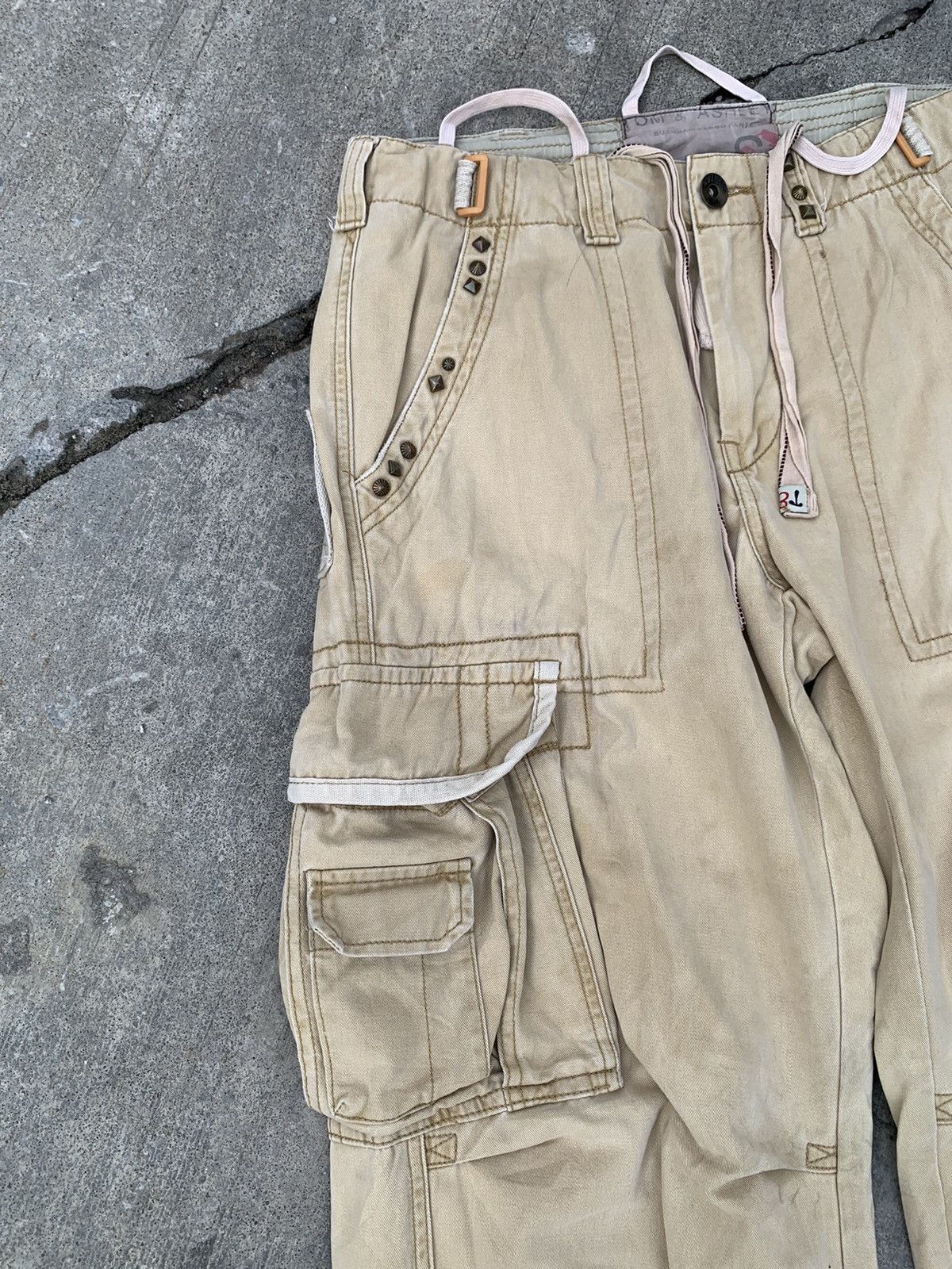 Japanese Brand Tom & ashley tactical multipocket bondage cargo zipper pants Size US 34 / EU 50 - 6 Thumbnail