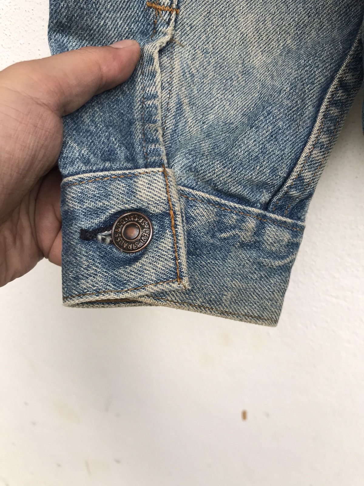 Levi's Vintage Clothing Vintage 80s Levi’s Trucker Jacket Size US M / EU 48-50 / 2 - 13 Thumbnail