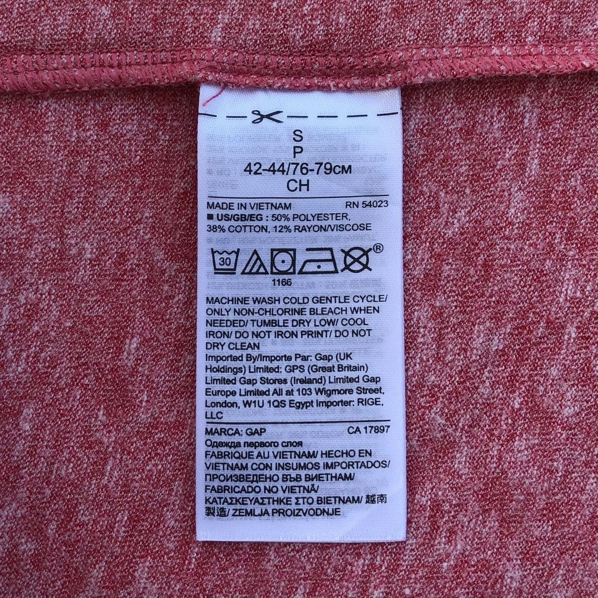 Gap GAP Rayon Big Logo T-shirt Size US S / EU 44-46 / 1 - 6 Thumbnail