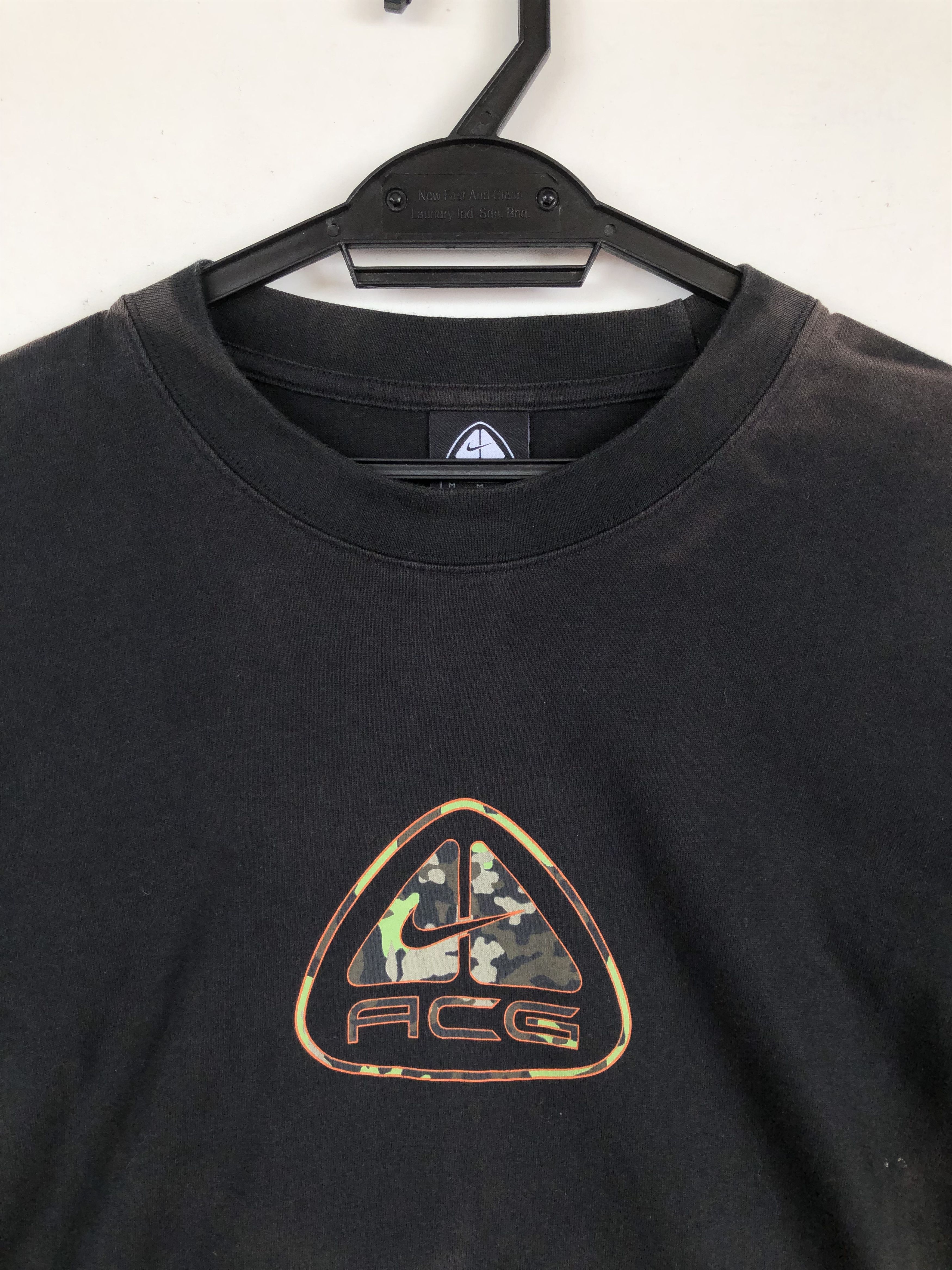 Nike ACG VINTAGE NIKE ACG BLEACH DISTRESSED BIG LOGO L/S SHIRT Size US M / EU 48-50 / 2 - 5 Thumbnail