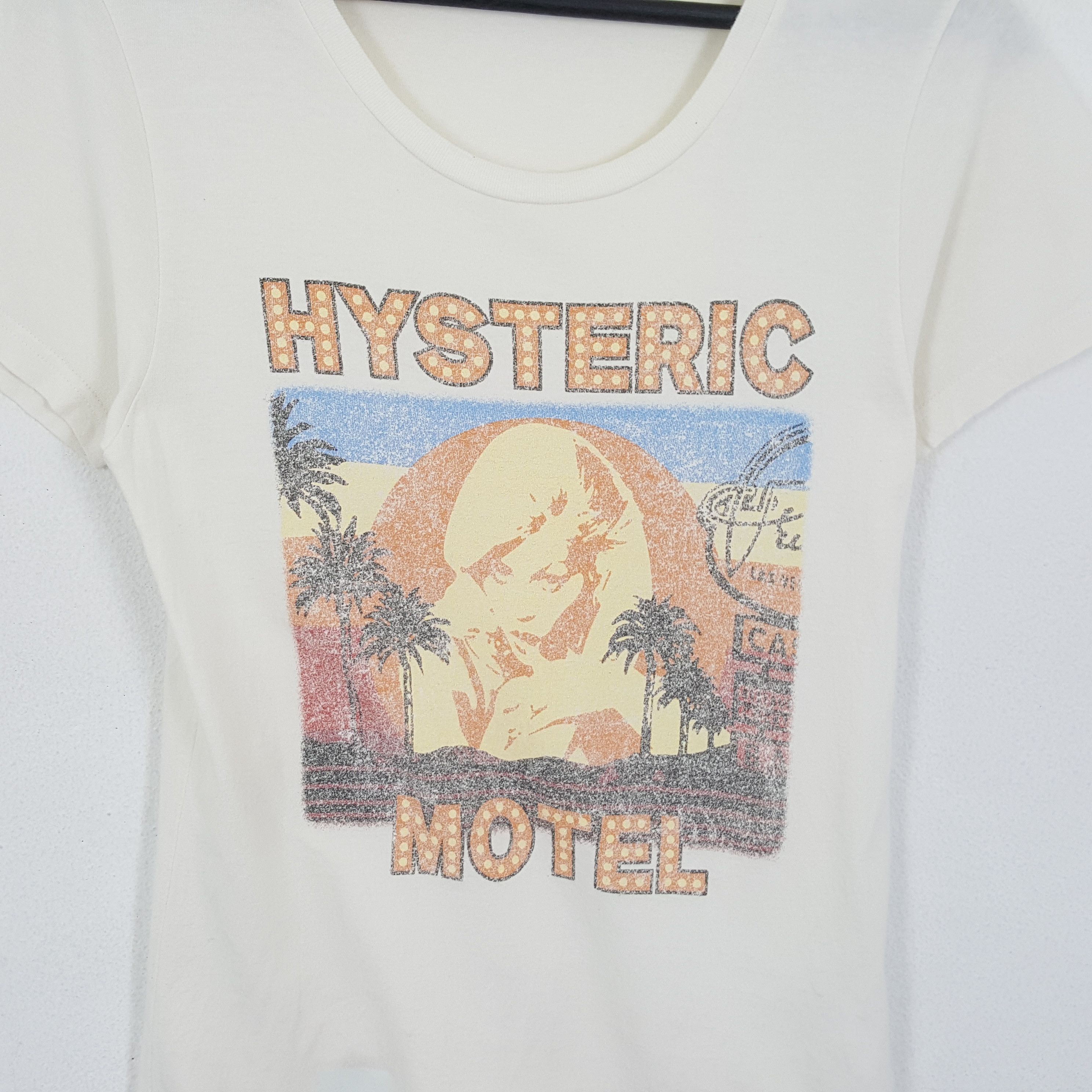 Hysteric Glamour × Japanese Brand × Vintage HYSTERIC GLAMOUR Japanese Brand Streetwear Tshirt Size XS / US 0-2 / IT 36-38 - 2 Thumbnail