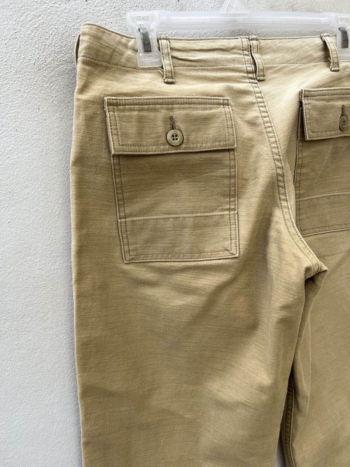Vintage Vintage Apartment Department Japan Sun Fade Fatigue Pant Size US 31 - 13 Thumbnail