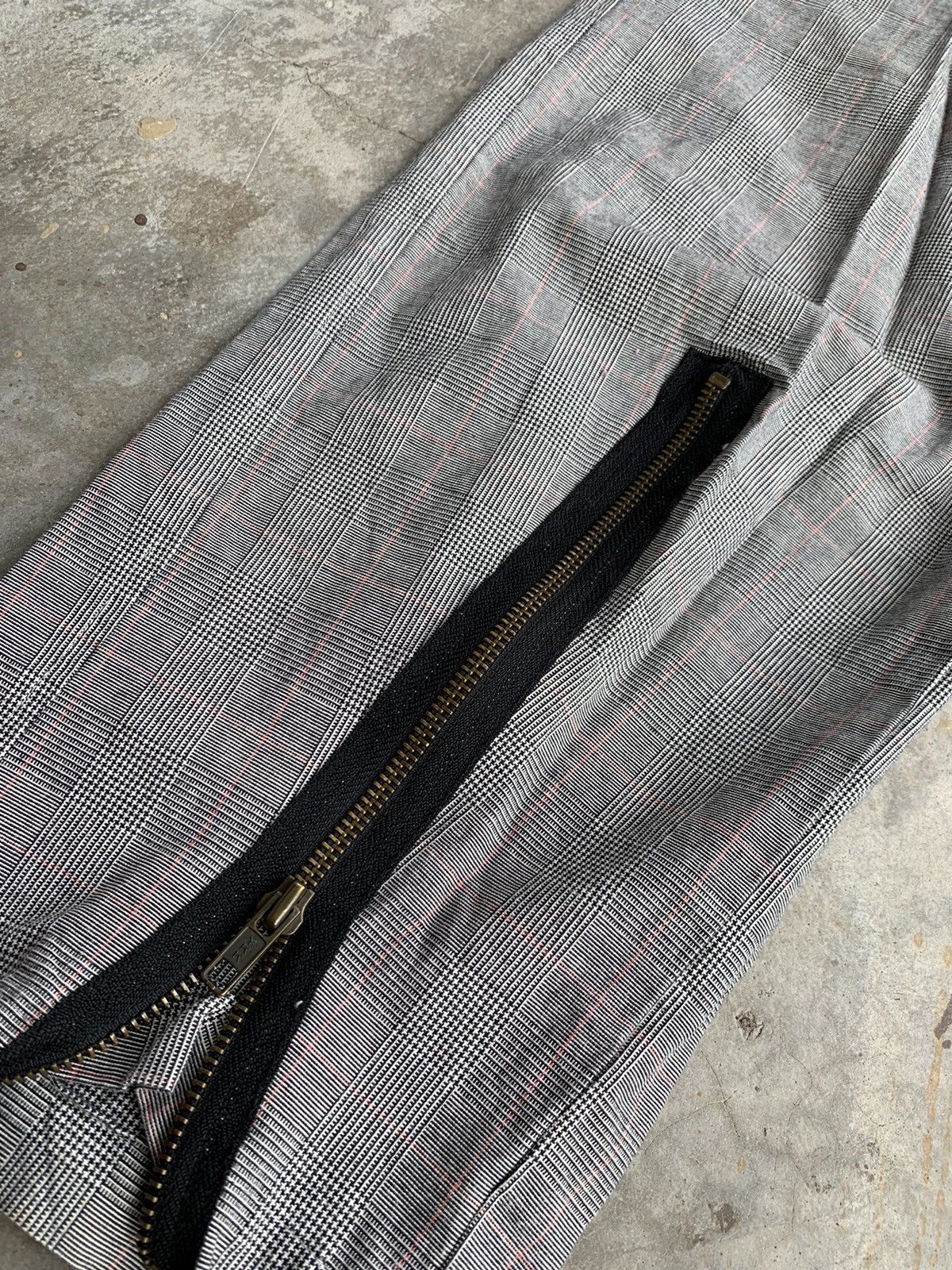 Japanese Brand JapaneseBrand Stimulus Checkered Zipper 3D Pocket Cargo Pant Size US 30 / EU 46 - 2 Thumbnail