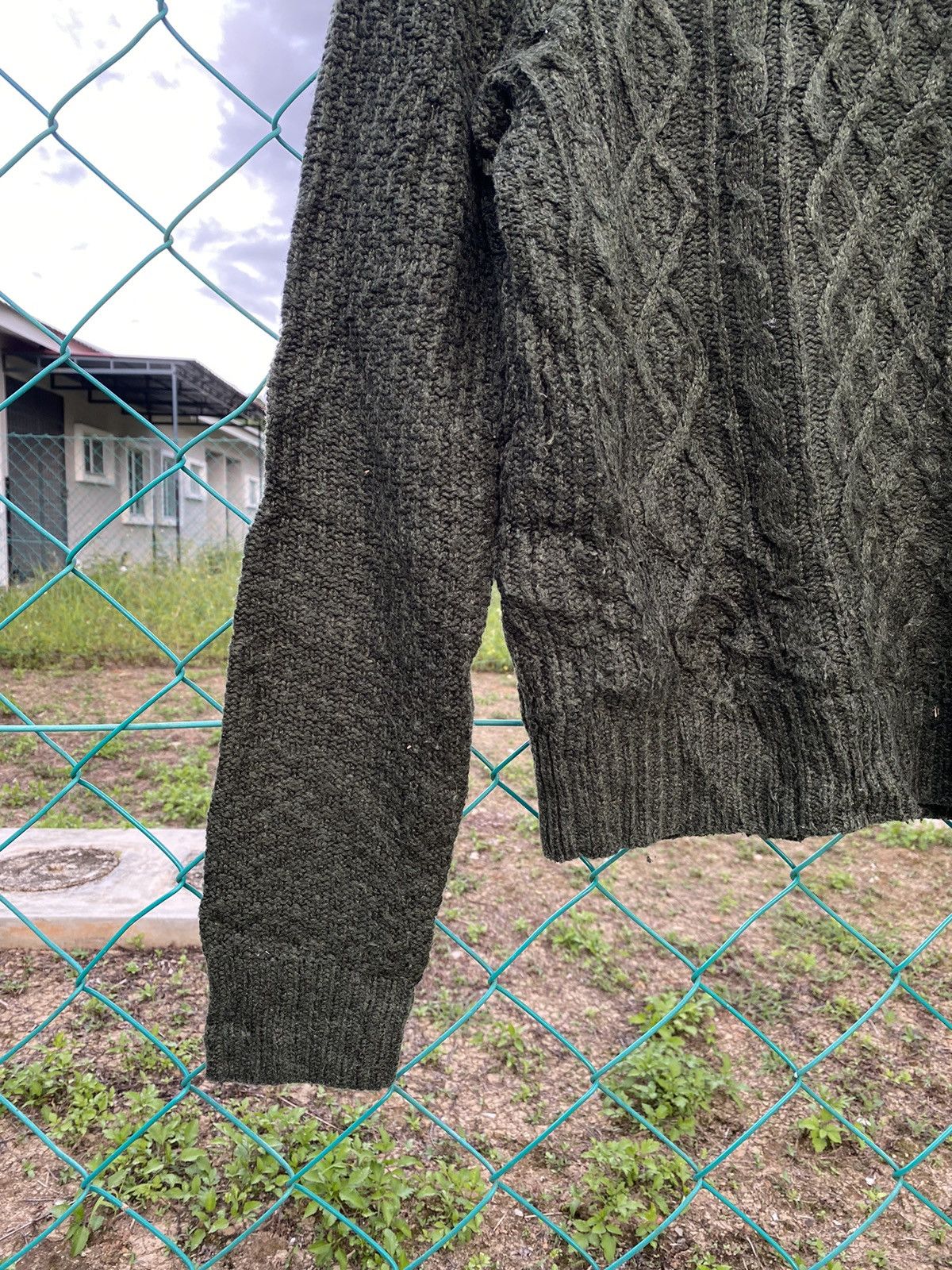 Uniqlo Uniqlo Cable Knit Sweater Size US S / EU 44-46 / 1 - 5 Thumbnail