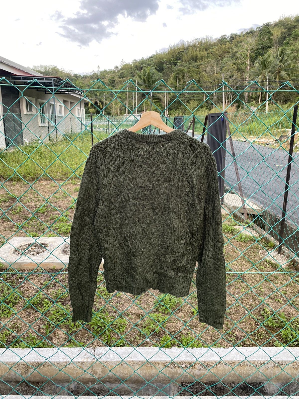 Uniqlo Uniqlo Cable Knit Sweater Size US S / EU 44-46 / 1 - 2 Thumbnail