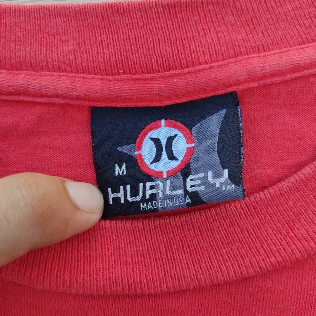 Hurley × Vintage Vintage Tee Hurley Skateboard ( A 15 ) Size US M / EU 48-50 / 2 - 5 Thumbnail