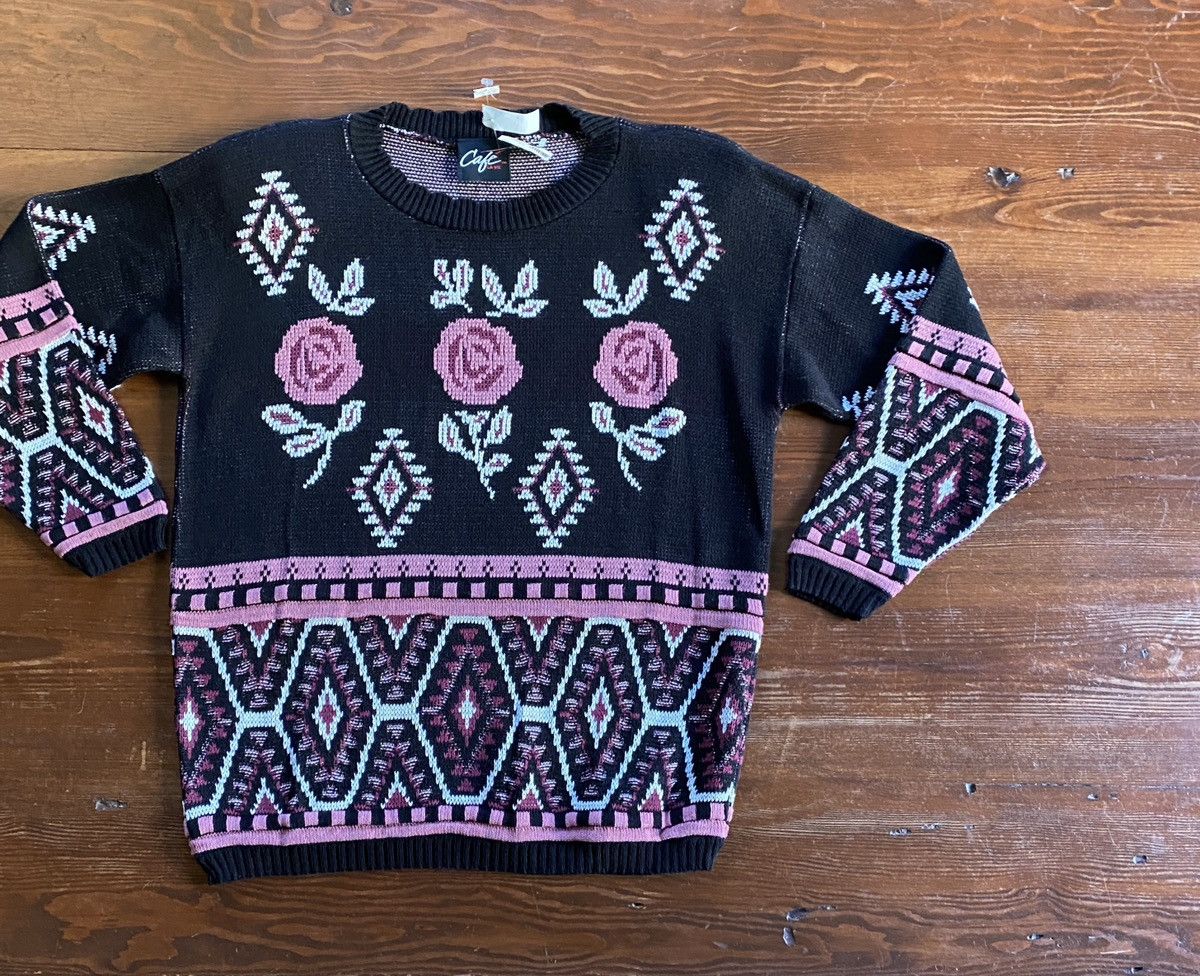 Vintage Vintage NWT 80’s Cafe la Vie Roses Knit Sweater Size M / US 6-8 / IT 42-44 - 1 Thumbnail