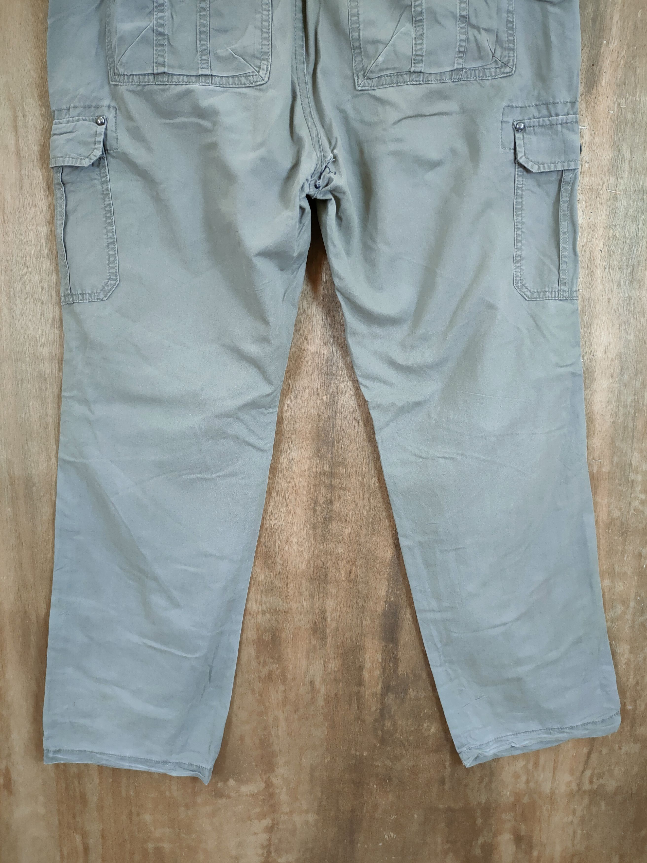 Japanese Brand Japan distressed multi pocket dirty cargo pants #46-802 Size US 36 / EU 52 - 8 Thumbnail