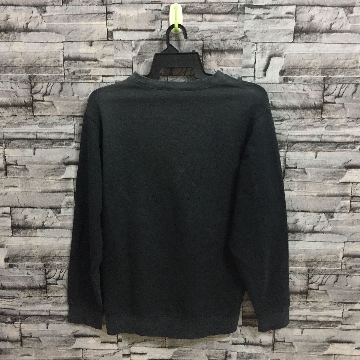 Adidas Vintage adidas sweatshirt jumper small logo size M Size US M / EU 48-50 / 2 - 7 Thumbnail