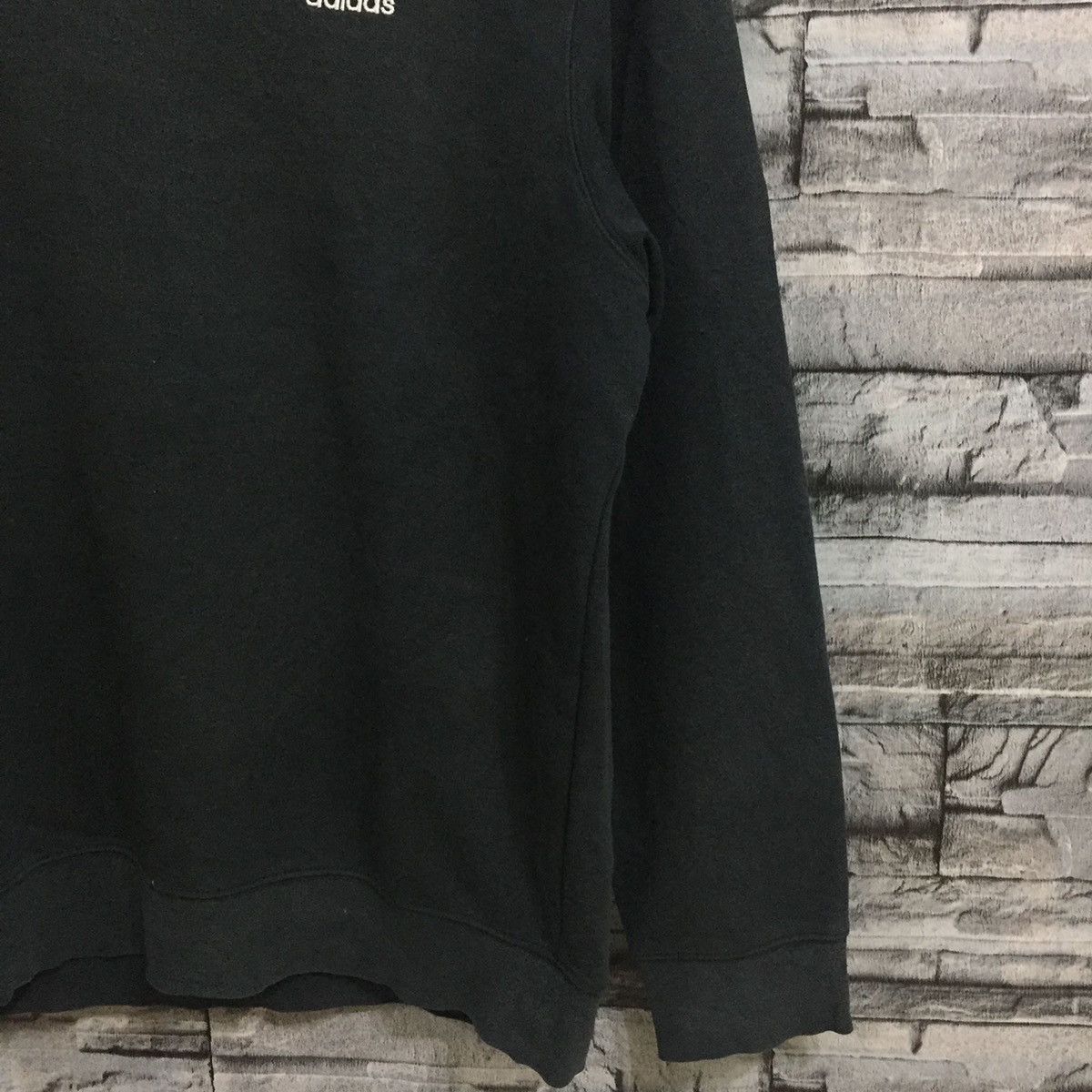 Adidas Vintage adidas sweatshirt jumper small logo size M Size US M / EU 48-50 / 2 - 6 Thumbnail