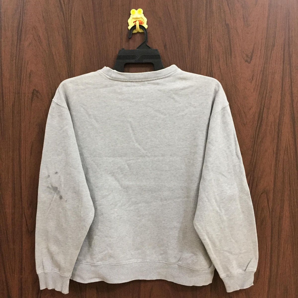 Champion Vintage Champion Sweatshirt spell out big design Size US XL / EU 56 / 4 - 9 Thumbnail