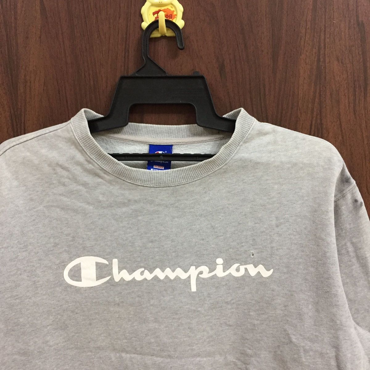 Champion Vintage Champion Sweatshirt spell out big design Size US XL / EU 56 / 4 - 2 Thumbnail