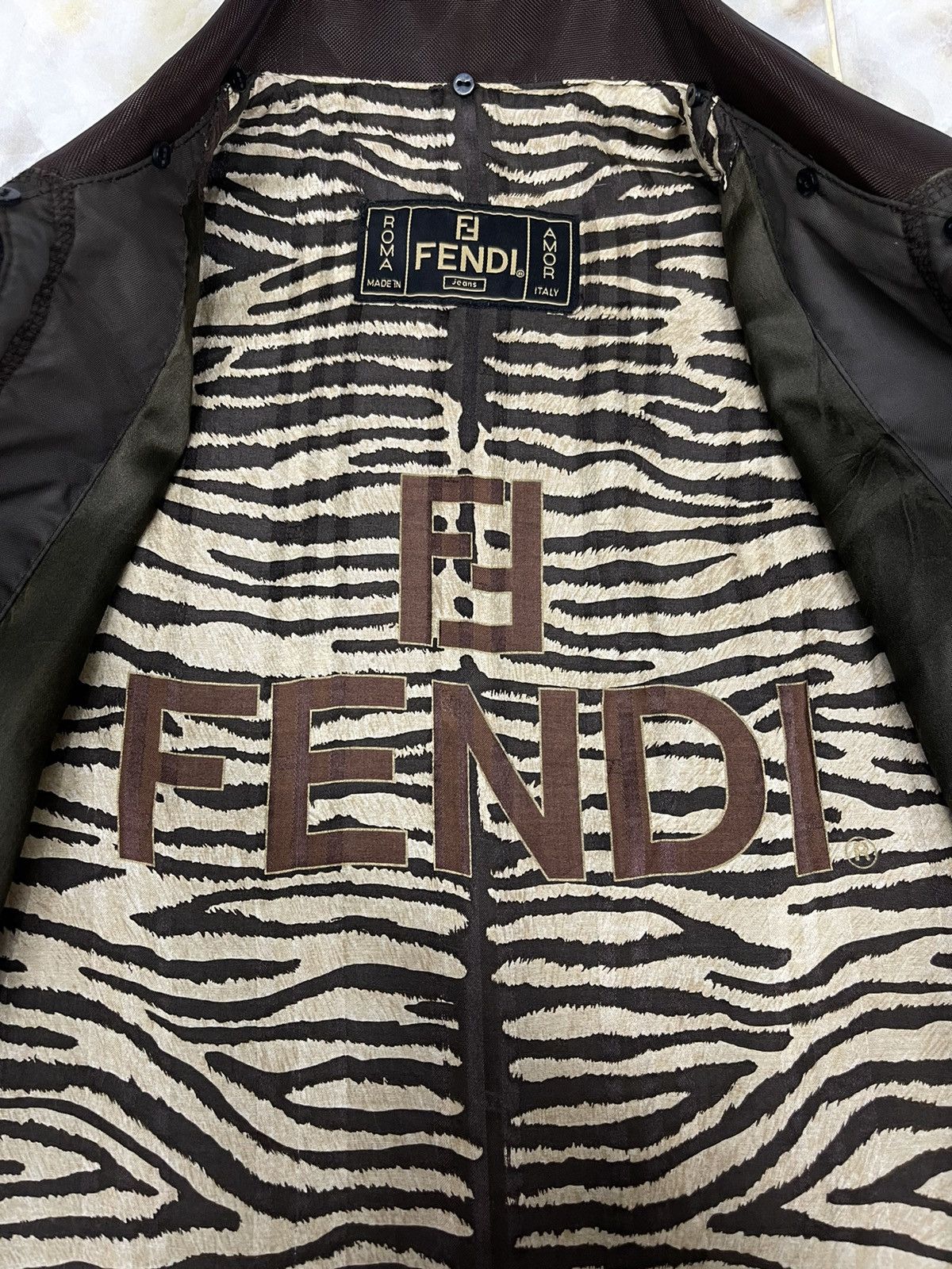 Fendi VINTAGE FENDI DISTRESSED WAXED JACKET Size US S / EU 44-46 / 1 - 15 Thumbnail