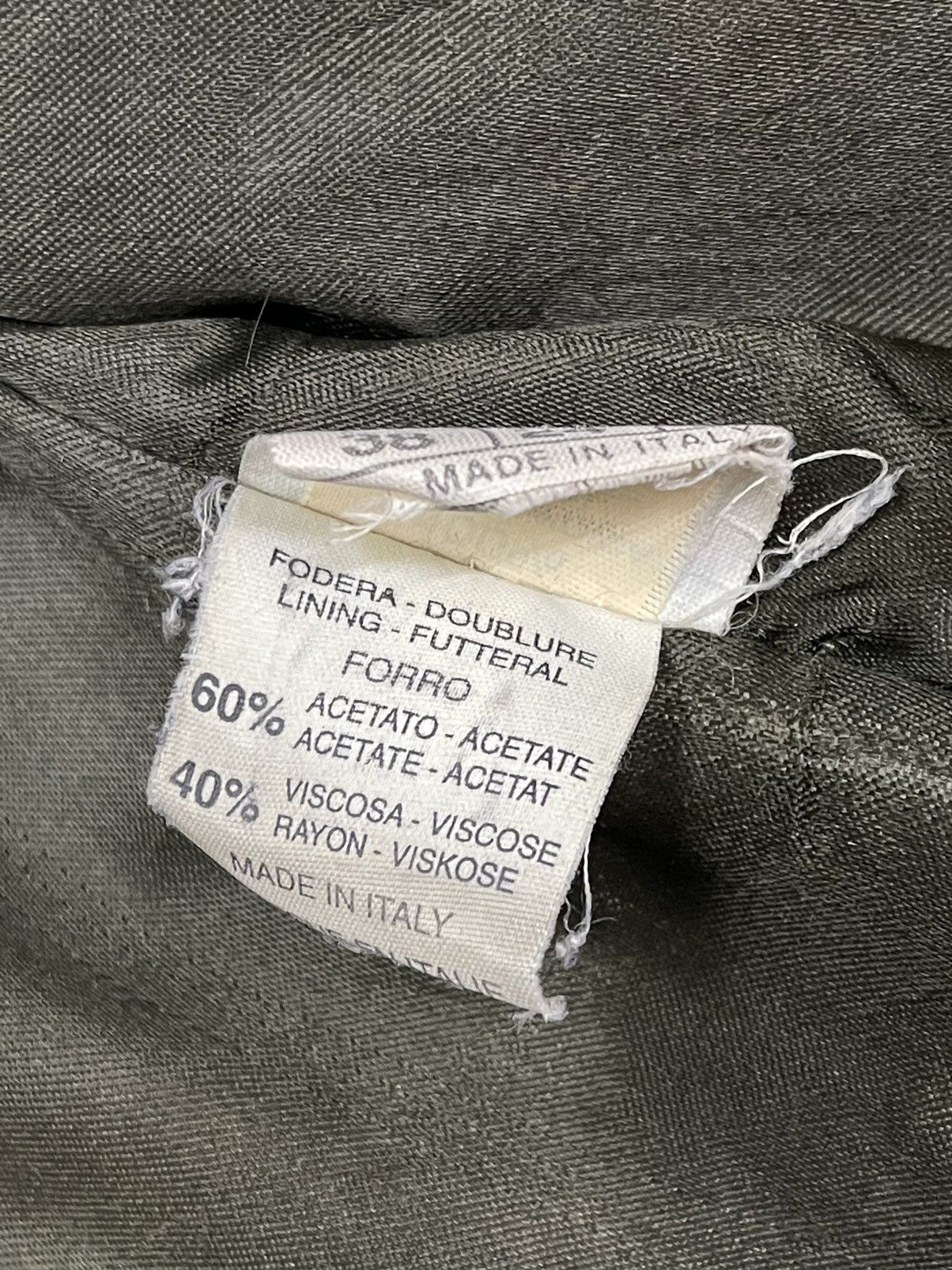 Fendi VINTAGE FENDI DISTRESSED WAXED JACKET Size US S / EU 44-46 / 1 - 19 Thumbnail