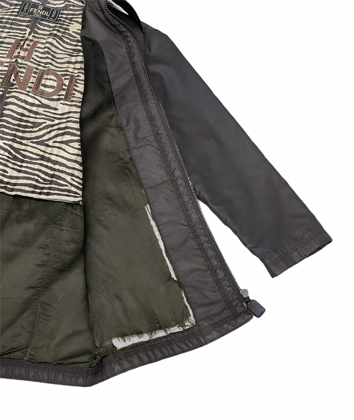 Fendi VINTAGE FENDI DISTRESSED WAXED JACKET Size US S / EU 44-46 / 1 - 11 Thumbnail