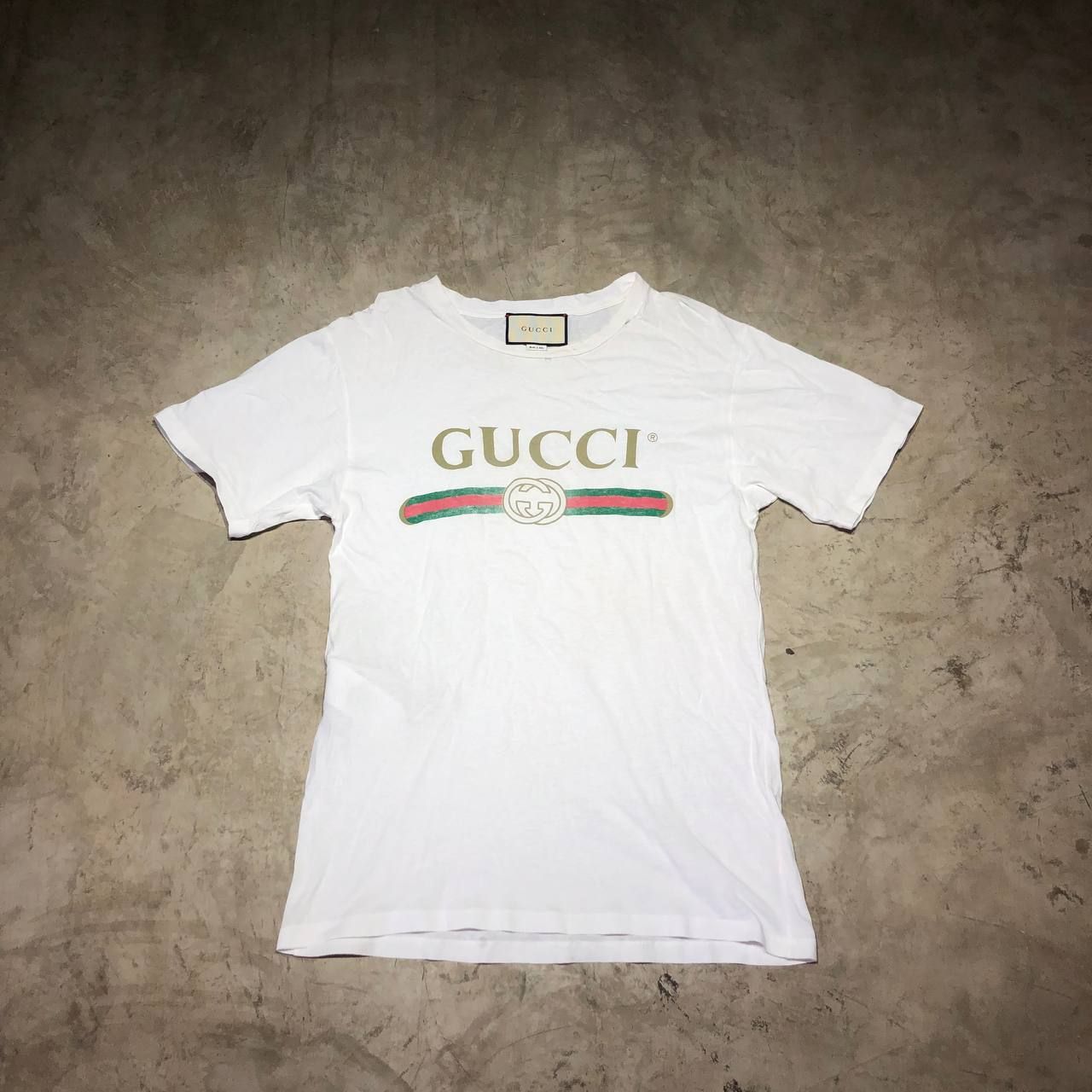Pre-owned Gucci Logo Flower Embroidered Distressed Tee In White