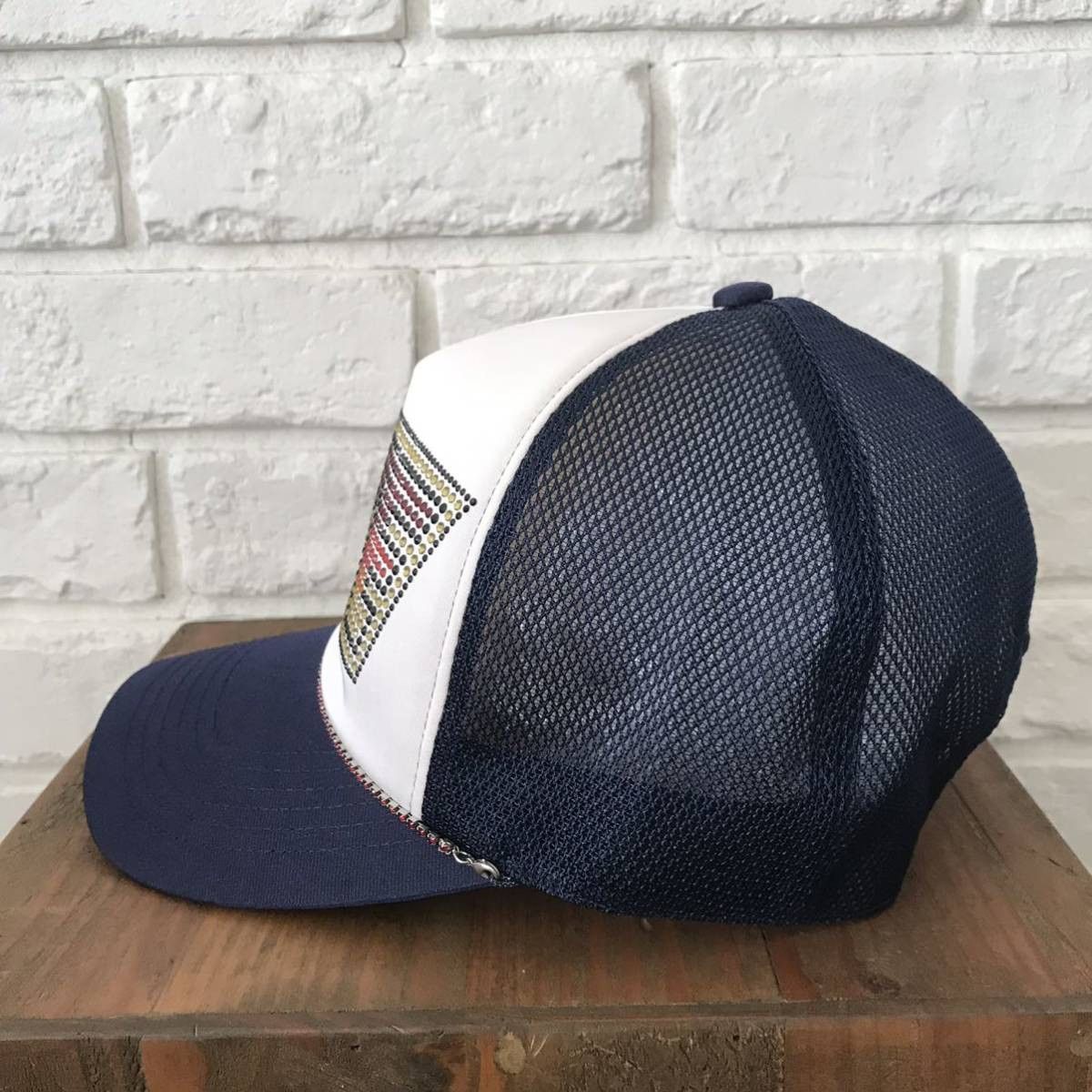 Bape × Swarovski BAPE KISS LOGO Swarovski trucker hat cap navy ape NIGO Size ONE SIZE - 5 Thumbnail