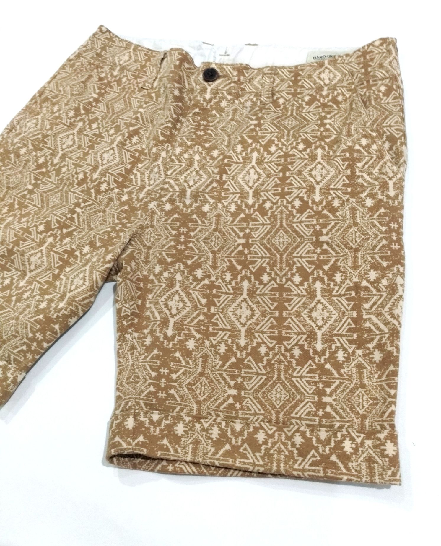 Designer × Japanese Brand × NANO universe RARE! NANO UNIVERSE TRIBAL ART GRAPHIC SHORTS Size US 33 - 6 Thumbnail