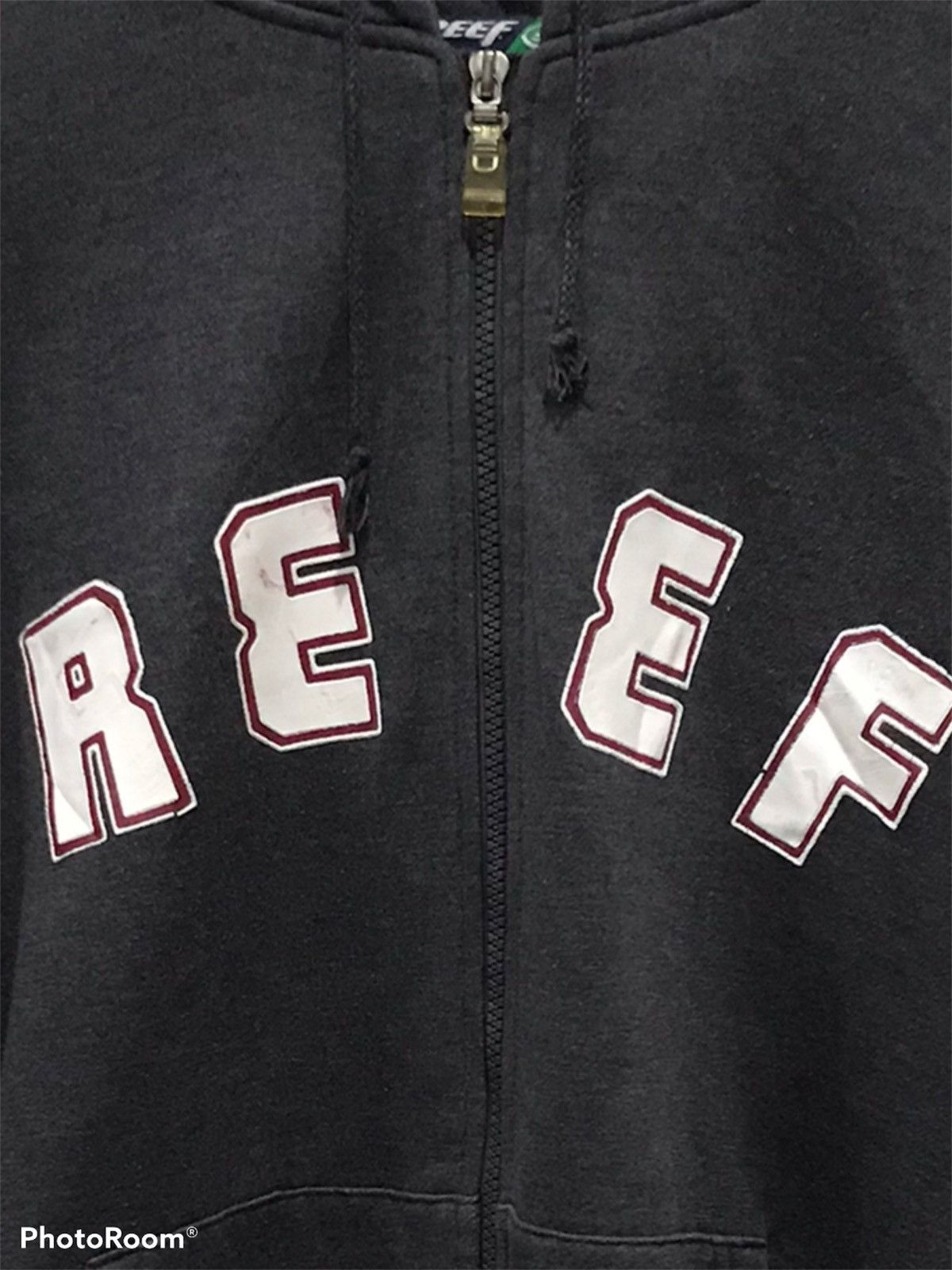 REEF Reef spell out zip up hooded sweatshirt Size US M / EU 48-50 / 2 - 3 Thumbnail