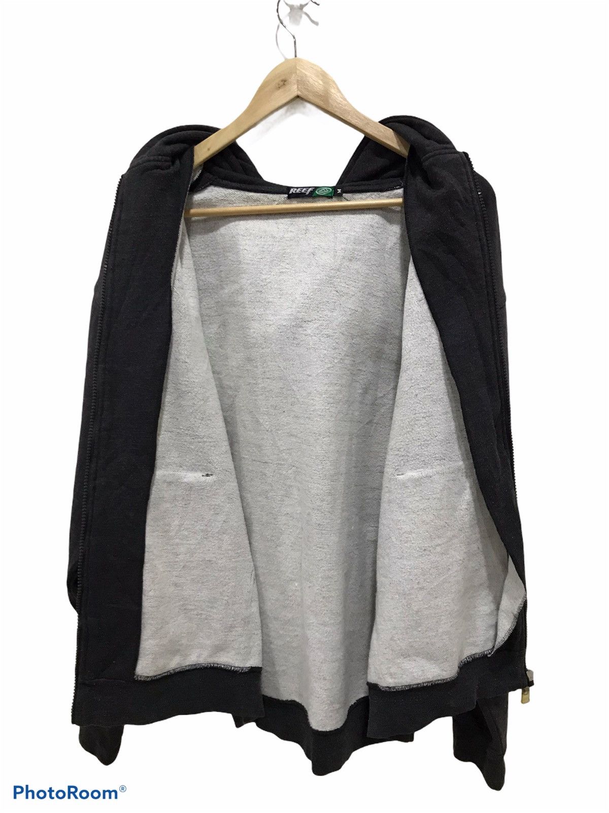 REEF Reef spell out zip up hooded sweatshirt Size US M / EU 48-50 / 2 - 8 Thumbnail