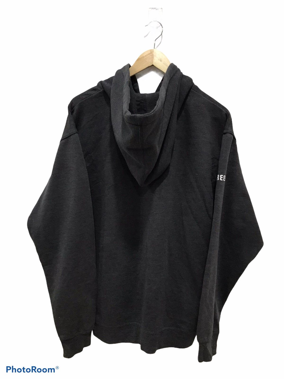 REEF Reef spell out zip up hooded sweatshirt Size US M / EU 48-50 / 2 - 5 Thumbnail