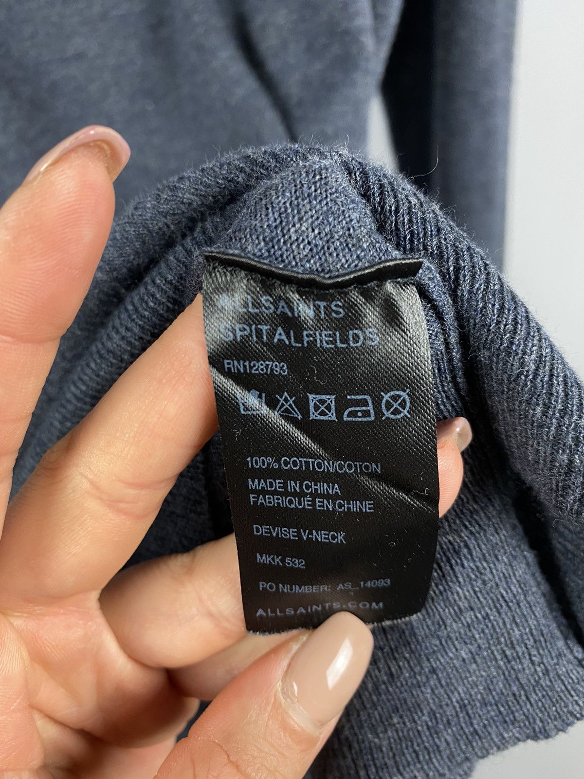 Allsaints Allsaints sweaters V-neck blue size XS Size US XS / EU 42 / 0 - 4 Thumbnail