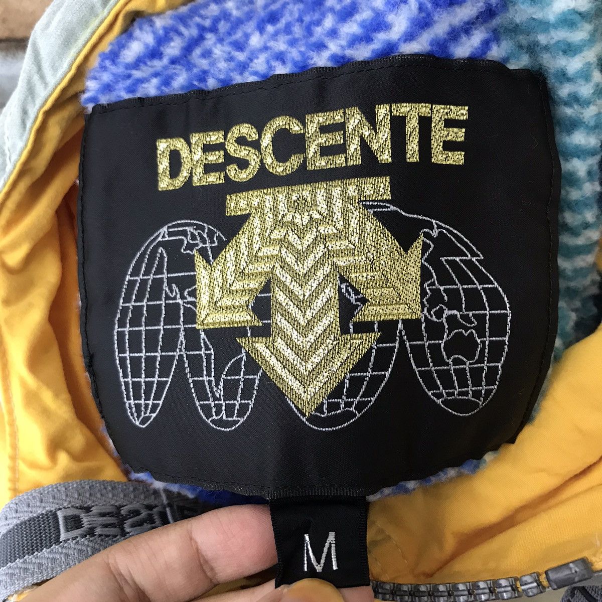 Descente Vintage DESCENTE Patch Snow Gear JapanBrand Yellow SkiJacket Size US M / EU 48-50 / 2 - 7 Thumbnail