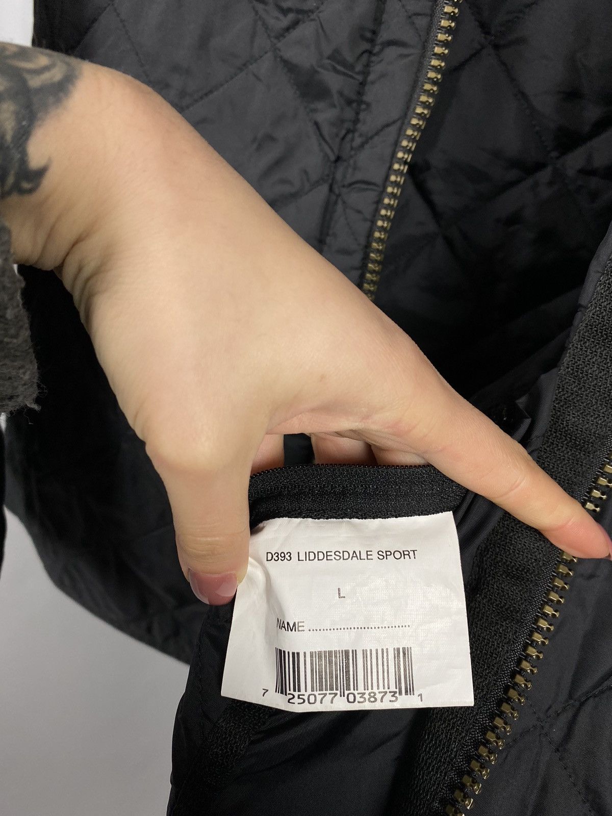 Barbour barbour liddesdale sport jacket balck size M Size US M / EU 48-50 / 2 - 7 Thumbnail