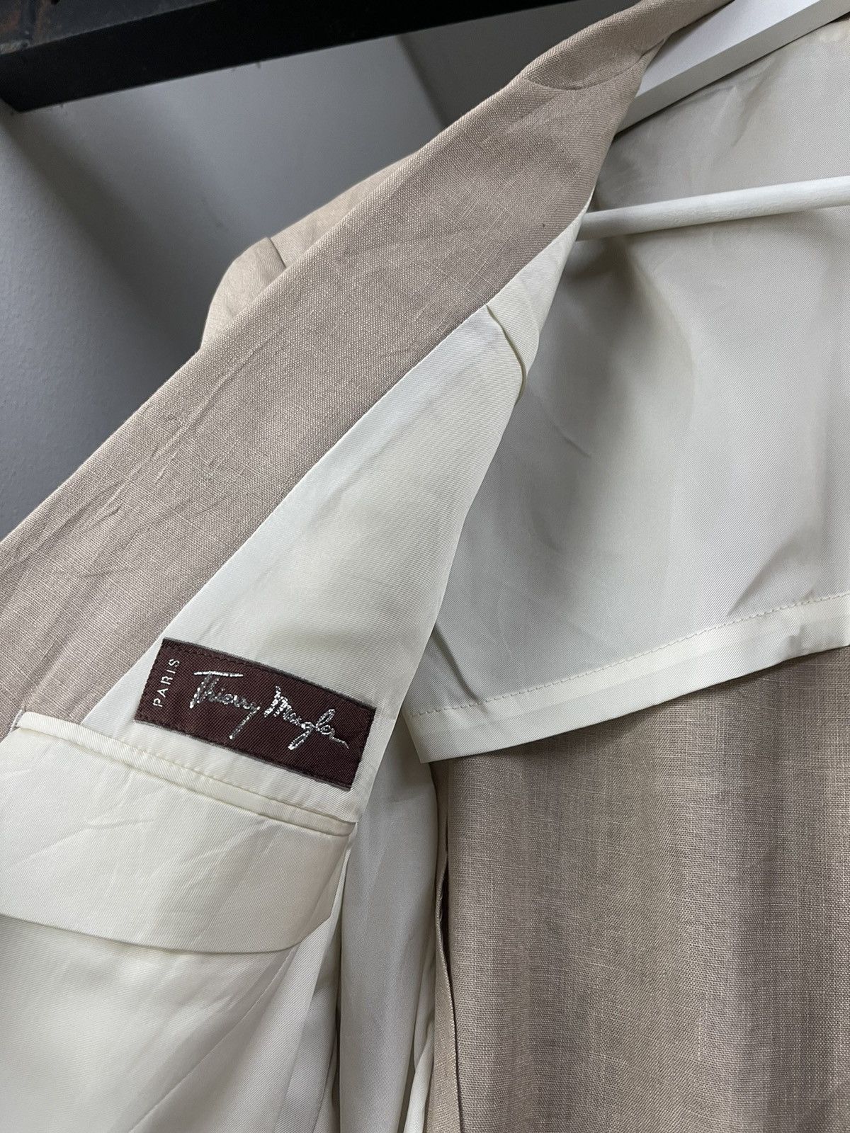 Mugler Vintage 80s Thierry Mugler Beige Pattern Coat Size US L / EU 52-54 / 3 - 7 Thumbnail