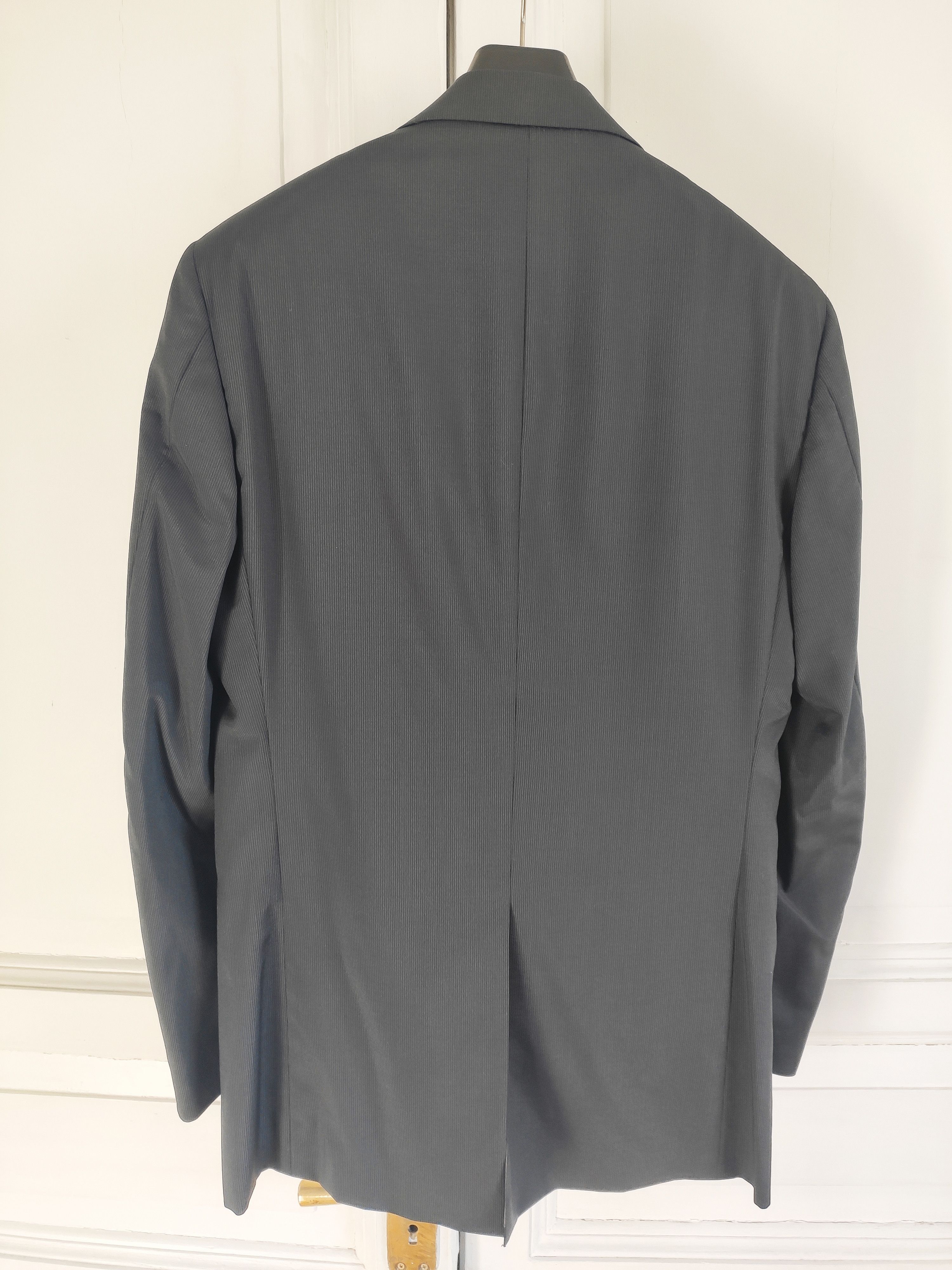 Corneliani NEW SPORTIVE suit.Like Prada or Saint Laurent suits Size 38R - 3 Thumbnail