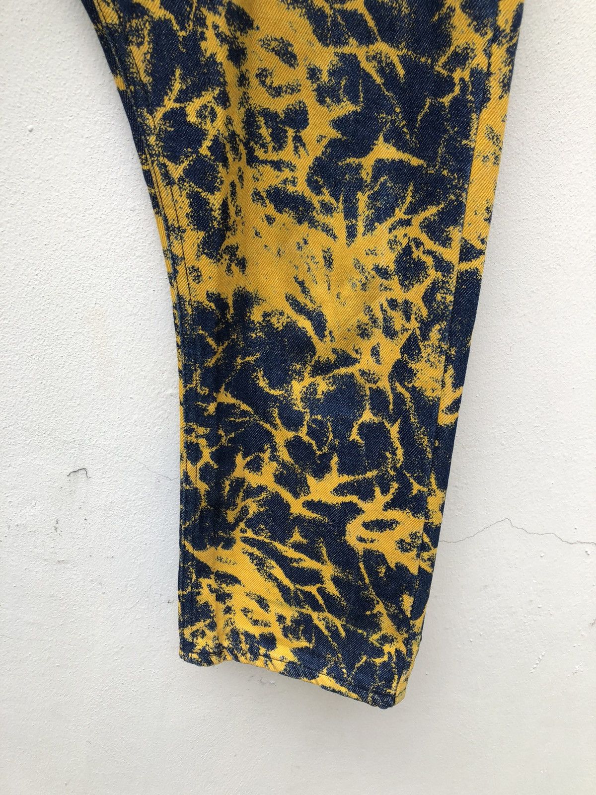 Shellac Vintage Glamdy Japan Abstract Denim Cropped Jeans Size US 31 - 14 Thumbnail
