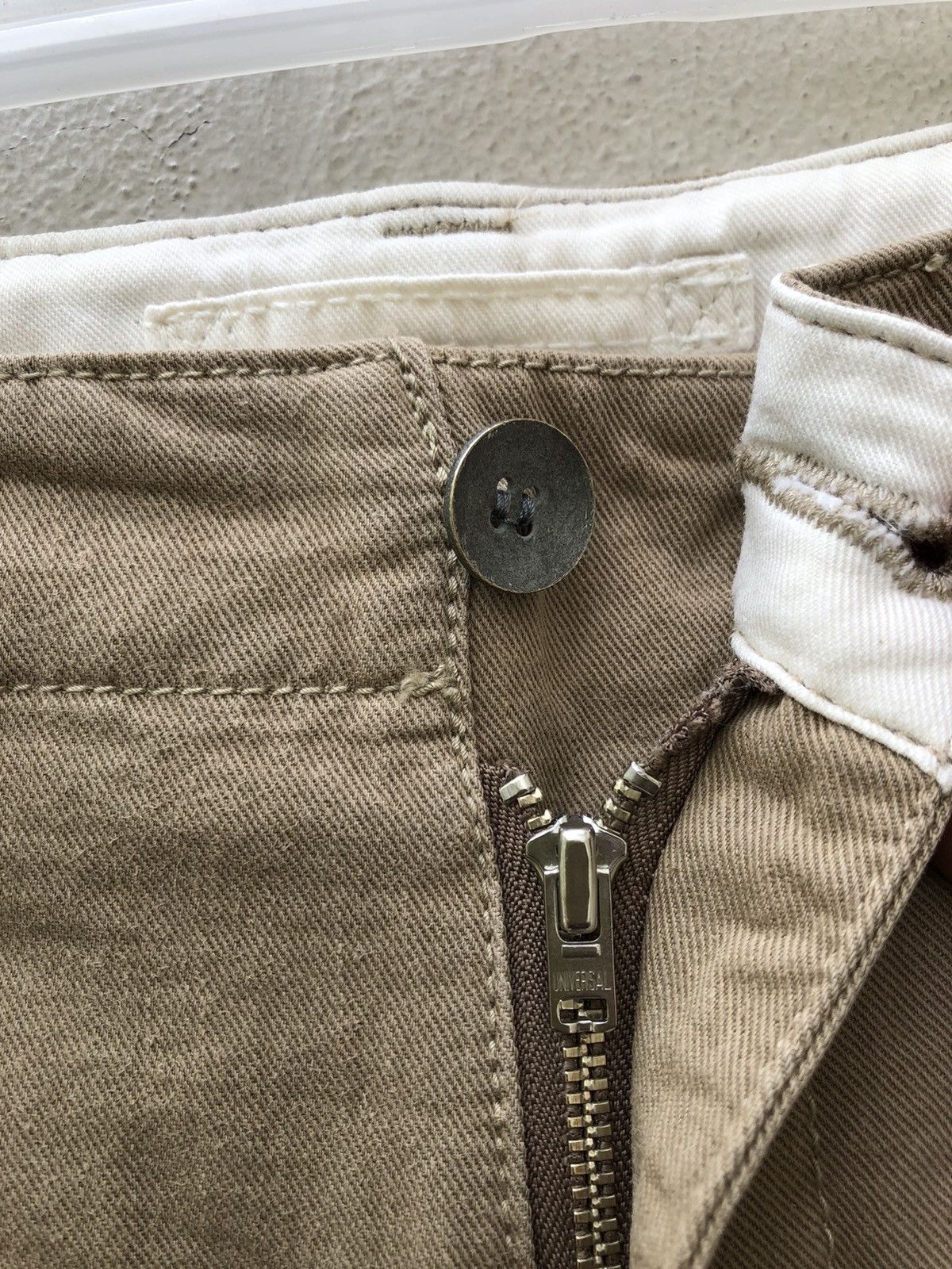 Maison MIHARA YASUHIRO Miharayasuhiro Japan Cropped Khaki Trouser Pant Size US 32 / EU 48 - 9 Thumbnail