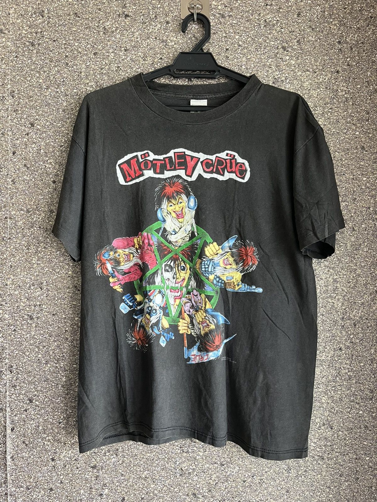 Vintage Motley crue ft22 Size US L / EU 52-54 / 3 - 1 Thumbnail