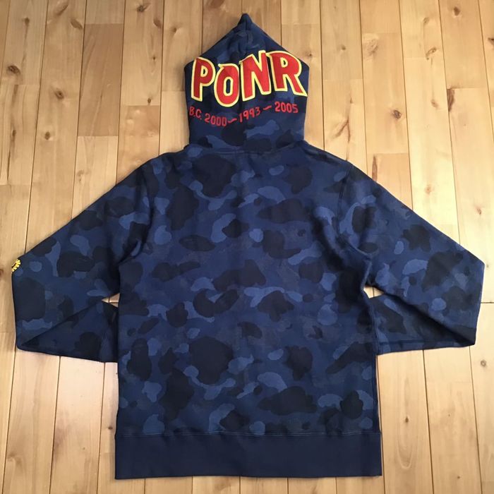 Bape shark best sale camo blue