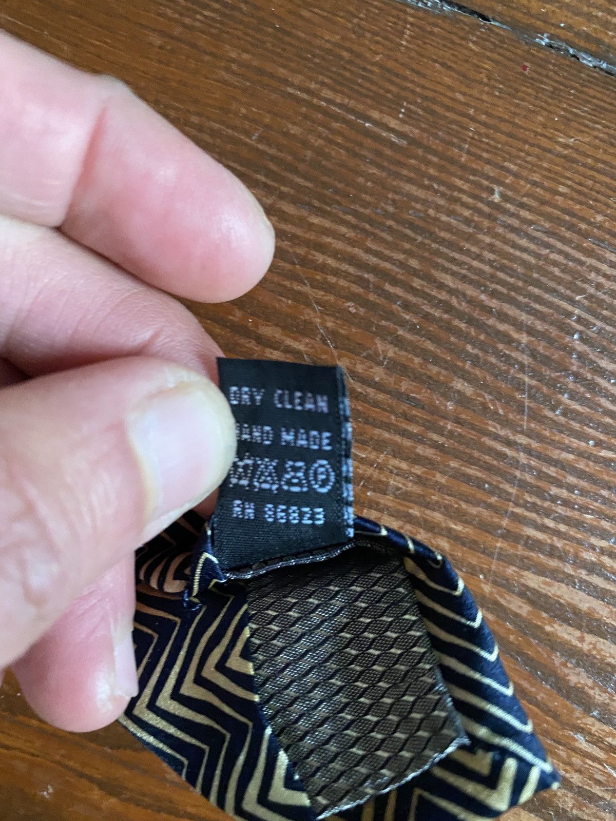 Vintage Vintage 80’s Di Moggio Zig Zag Pattern Silk Tie Size ONE SIZE - 11 Thumbnail