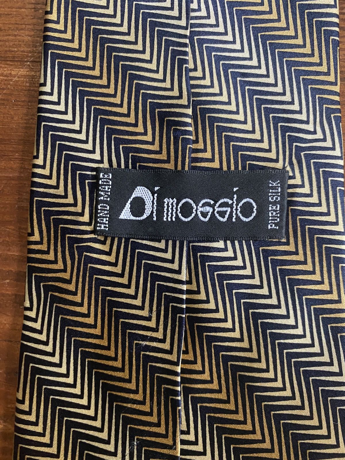 Vintage Vintage 80’s Di Moggio Zig Zag Pattern Silk Tie Size ONE SIZE - 9 Thumbnail