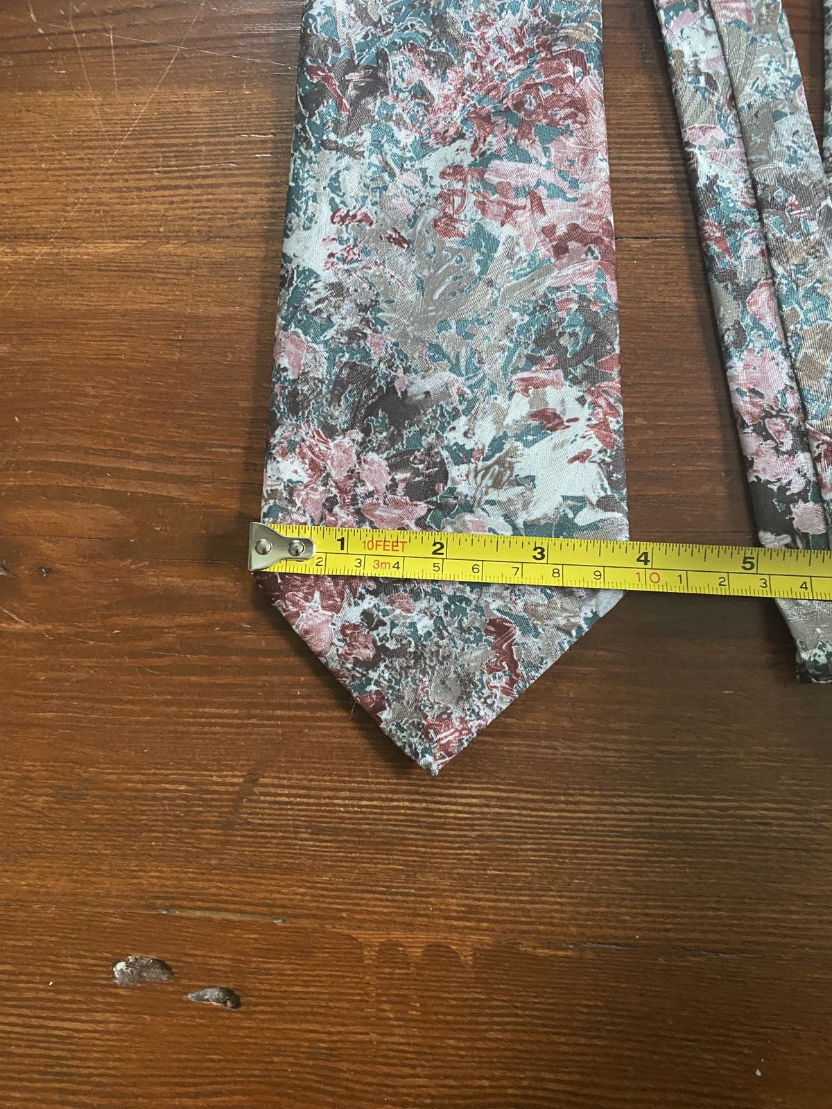 Van Heusen Vintage 80’s Editions By Van Heusen Abstract Design Tie Size ONE SIZE - 2 Thumbnail