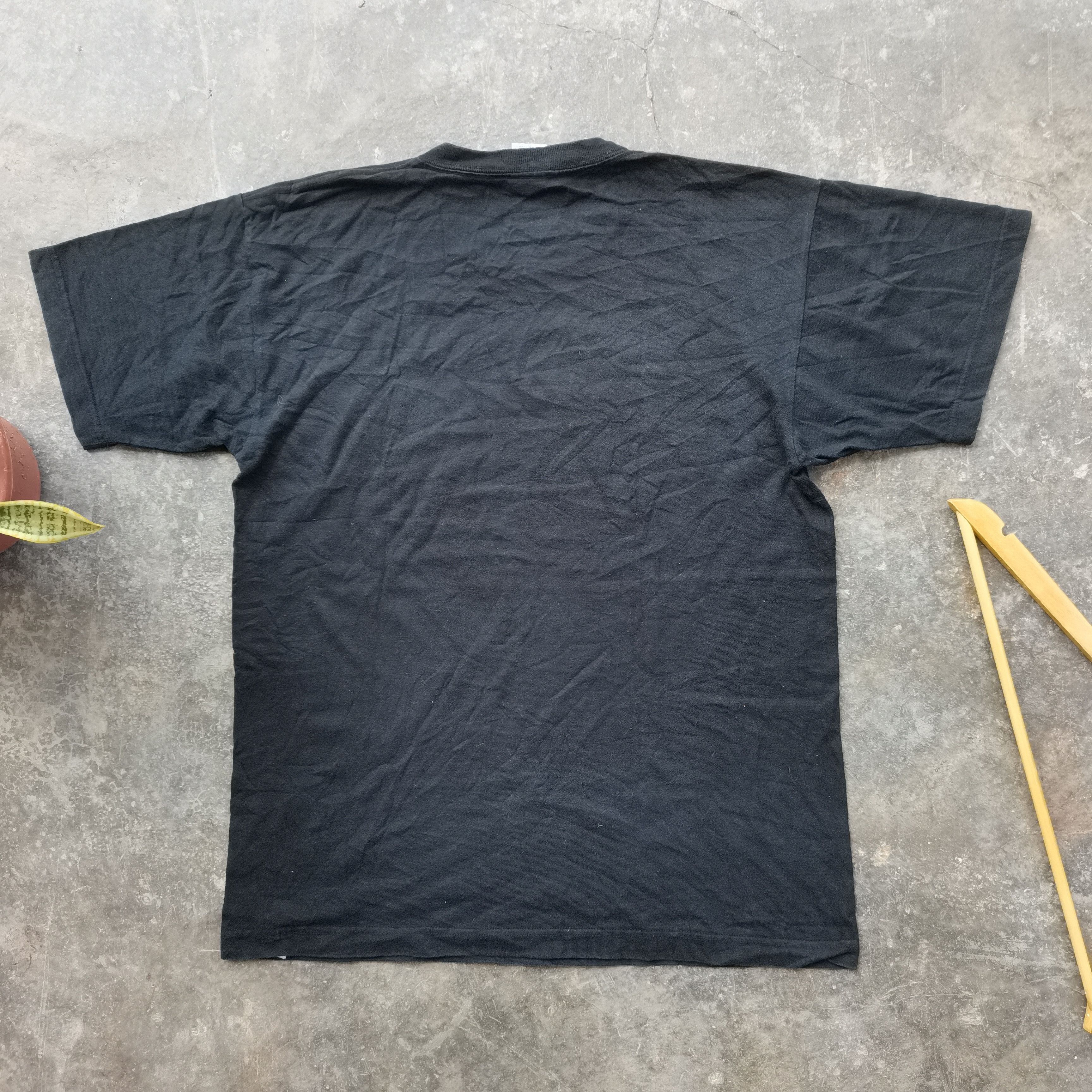 Vintage Vintage FULL SCRATCH Faded Black Tee Size L Size US L / EU 52-54 / 3 - 3 Thumbnail