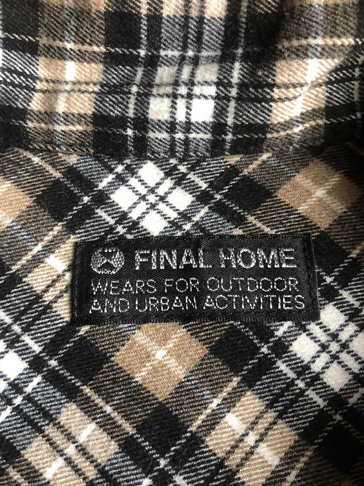 Final Home GRAILED🔥Final Home Tsumura Unstructured B/D Shirt Size US M / EU 48-50 / 2 - 6 Thumbnail