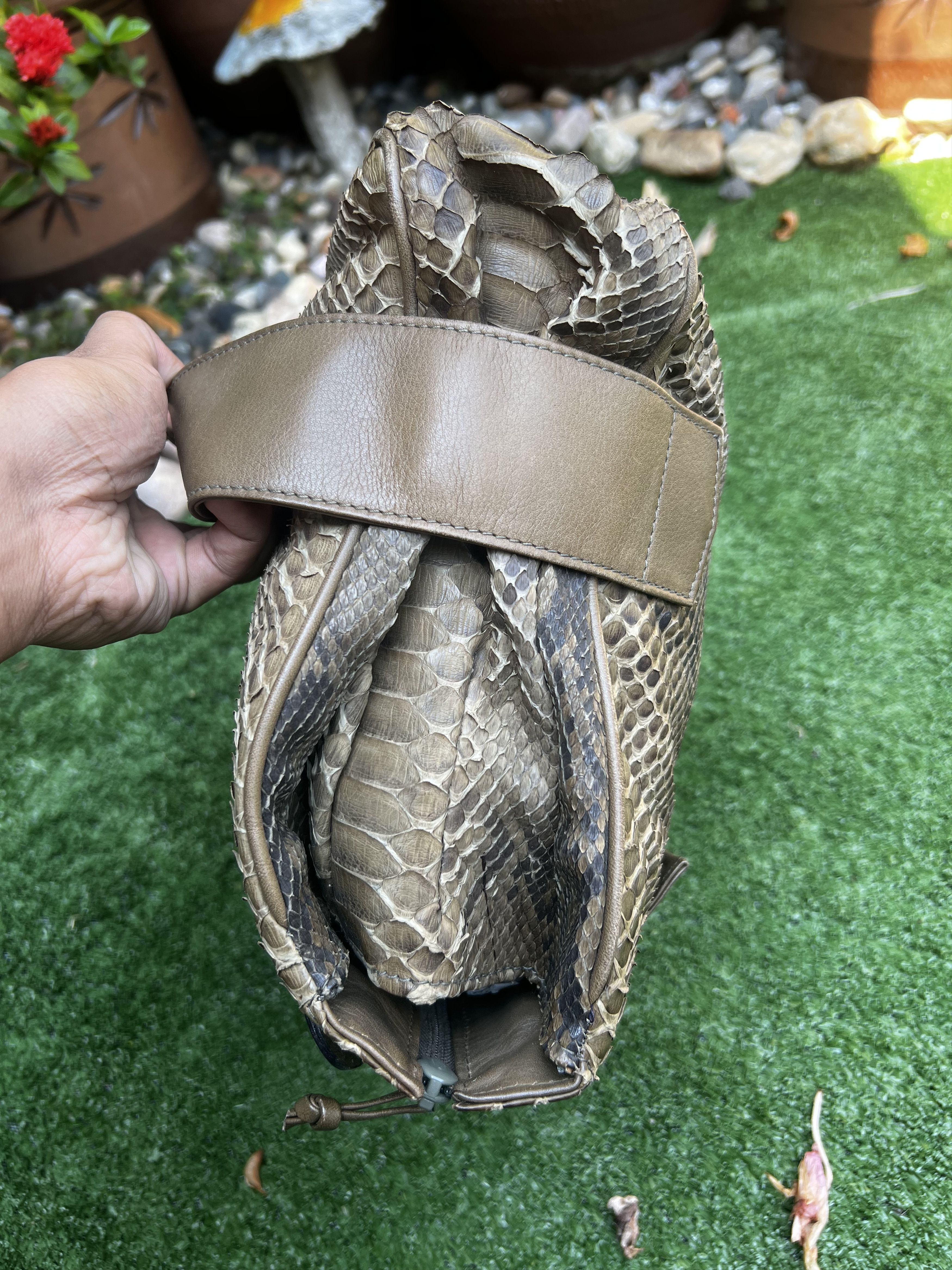 Genuine Leather Rical Python Leather Made in Italy Handbag Size ONE SIZE - 9 Thumbnail