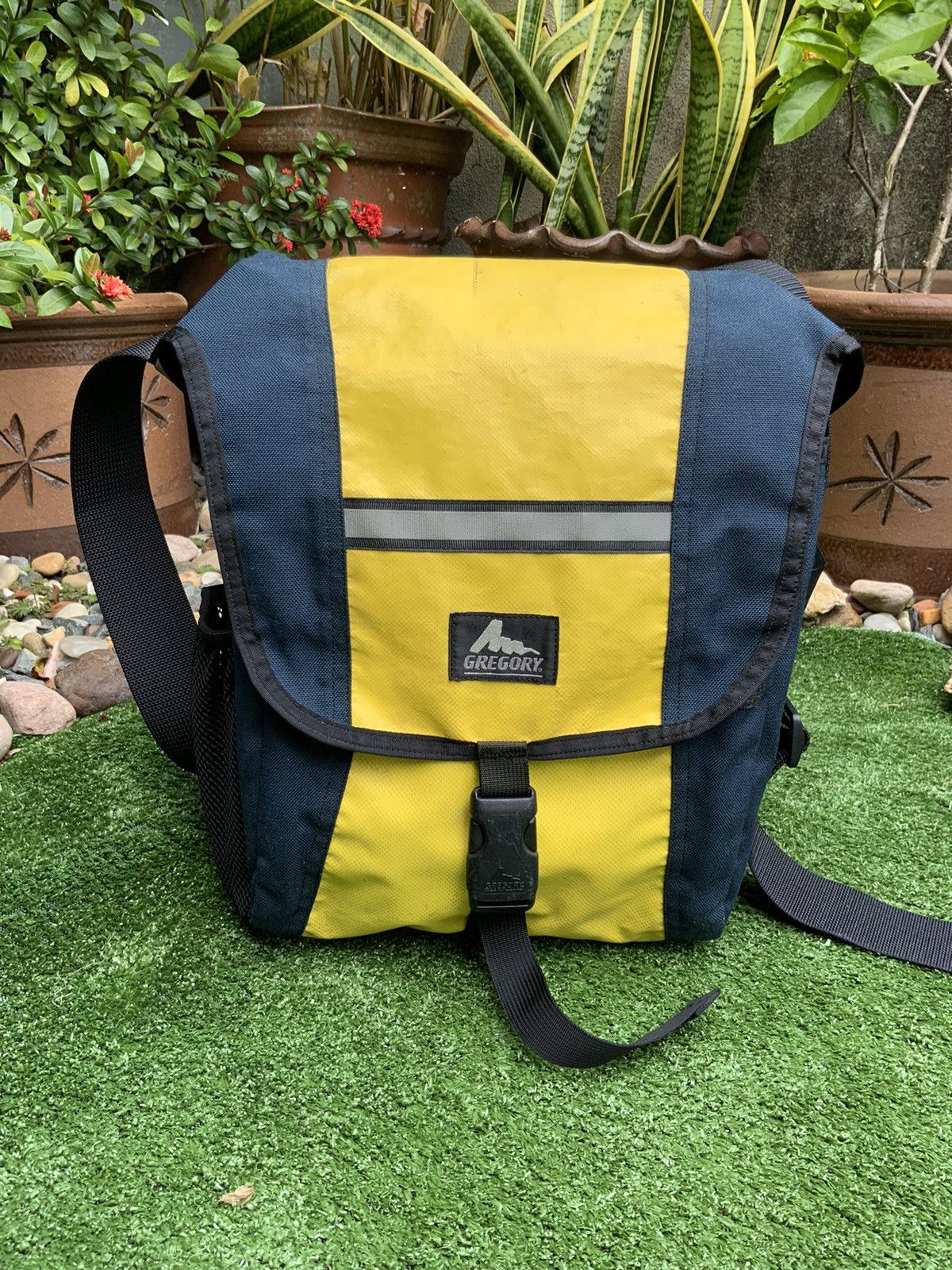 Gregory sling bag banana clearance