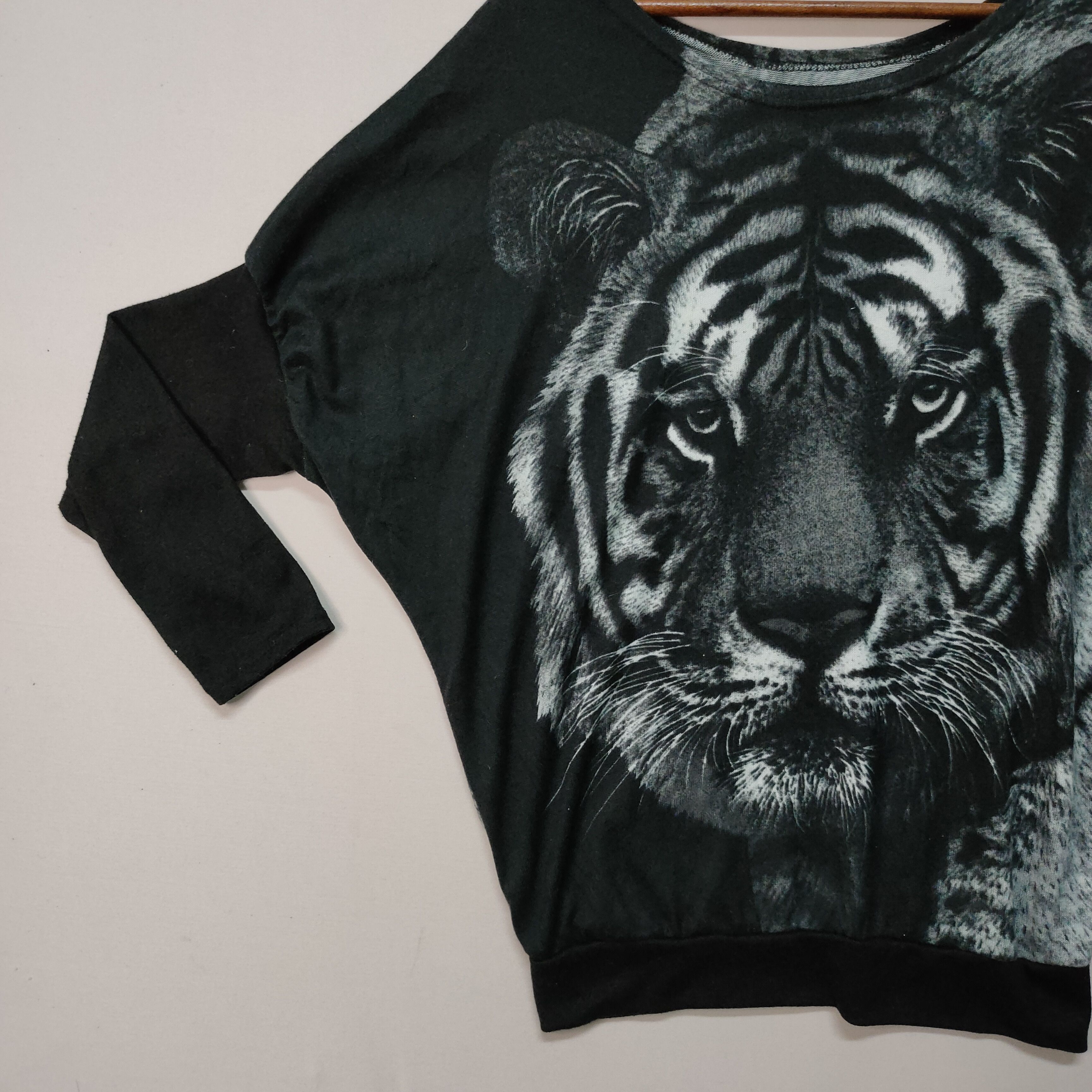 Habitat VINTAGE UNBRANDED Tiger Logo LONG SLEEVE SHIRT Size US L / EU 52-54 / 3 - 4 Thumbnail